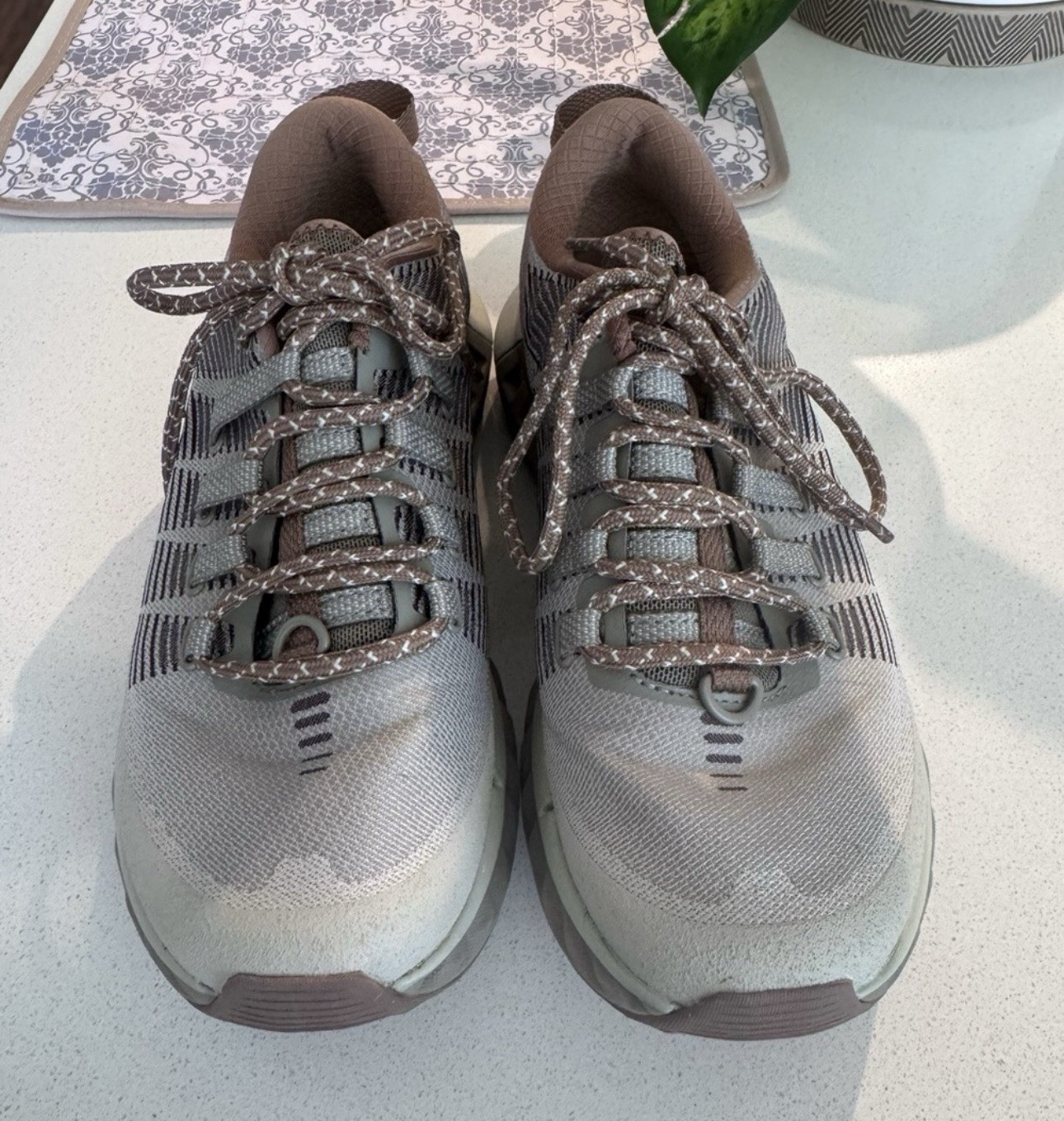 Merrell Trail Hiking Shoes Gray/Brown Vibram Sole with FloatPro Women’s size 8