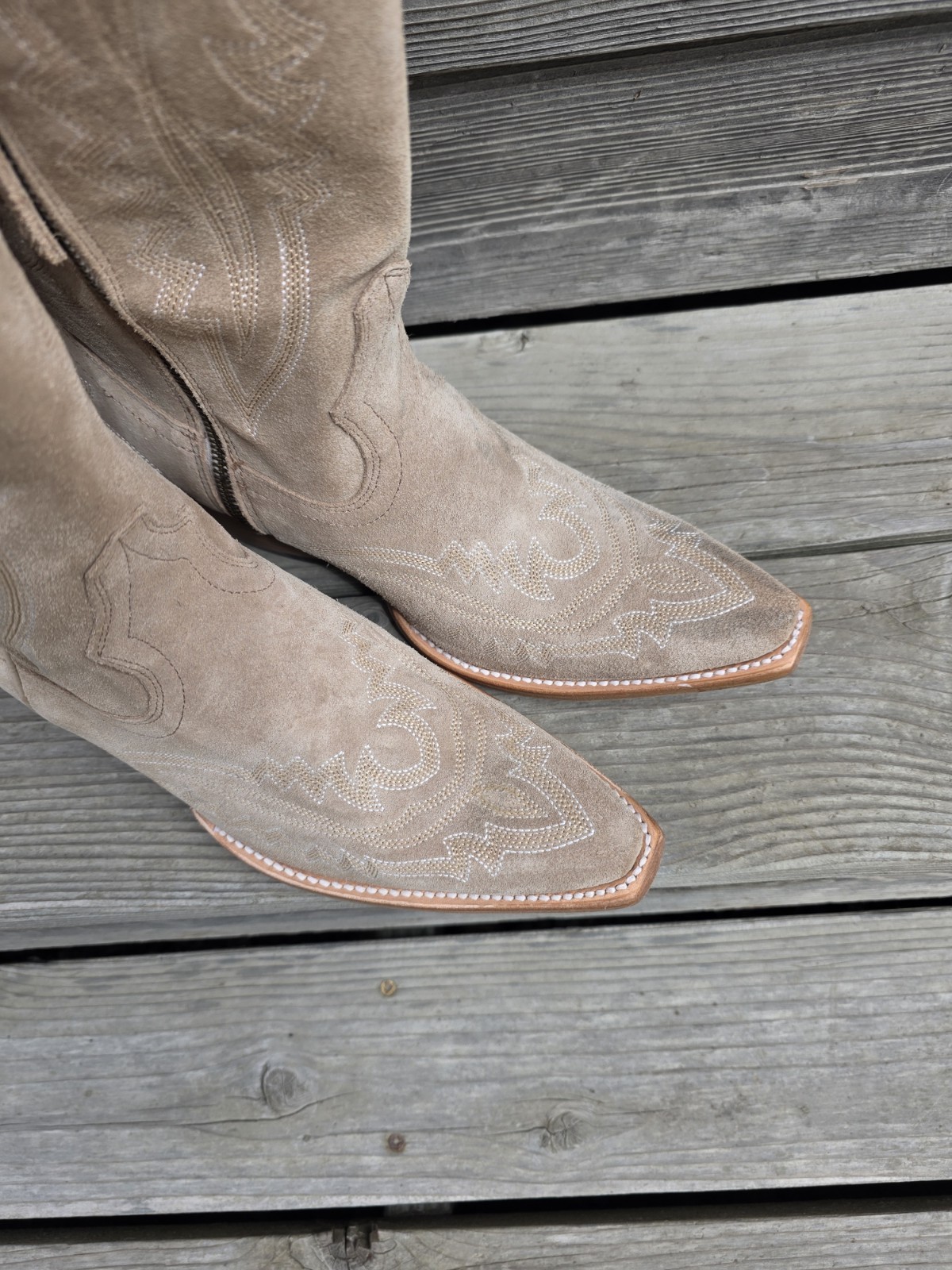 Ariat CASANOVA Boots Womens Size 11. NIB