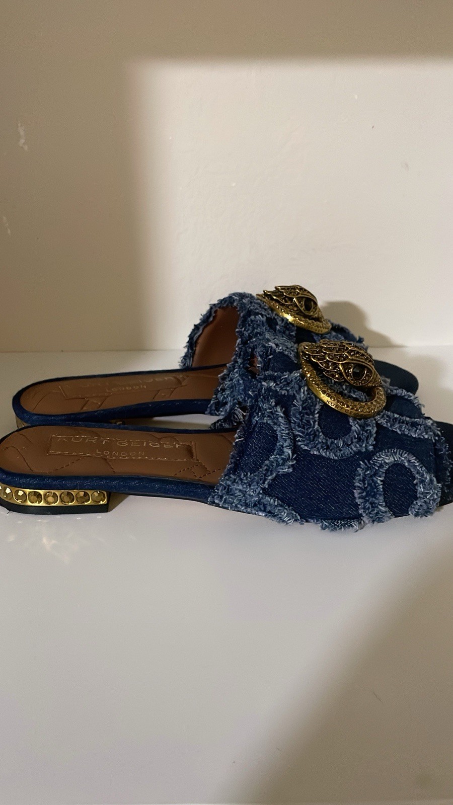 Kurt Geiger London Women’s Blue Slide Sandals Gold Logo Buckle US 7.5 EU39