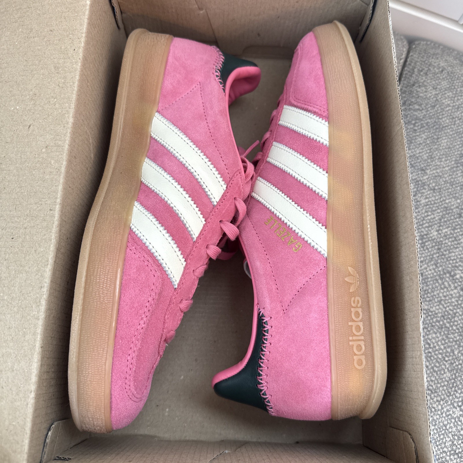 Women’s Size 9 Adidas Gazelle JI2014 Pink Sneaker Shoes