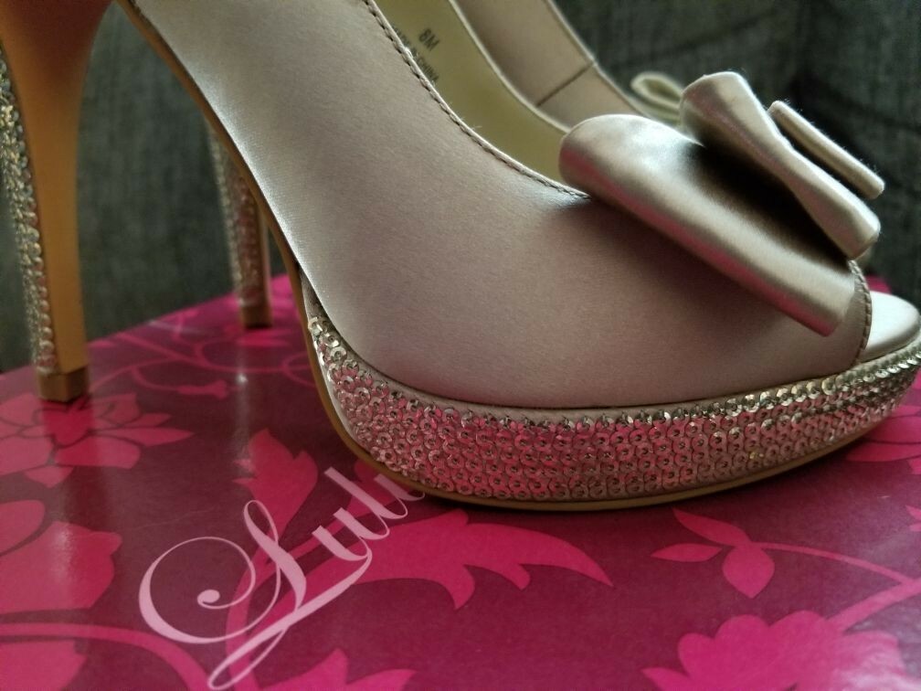 Lulu Townsend Ballari Champagne 5″Heels with 3/4 Platform Size 8 NEW