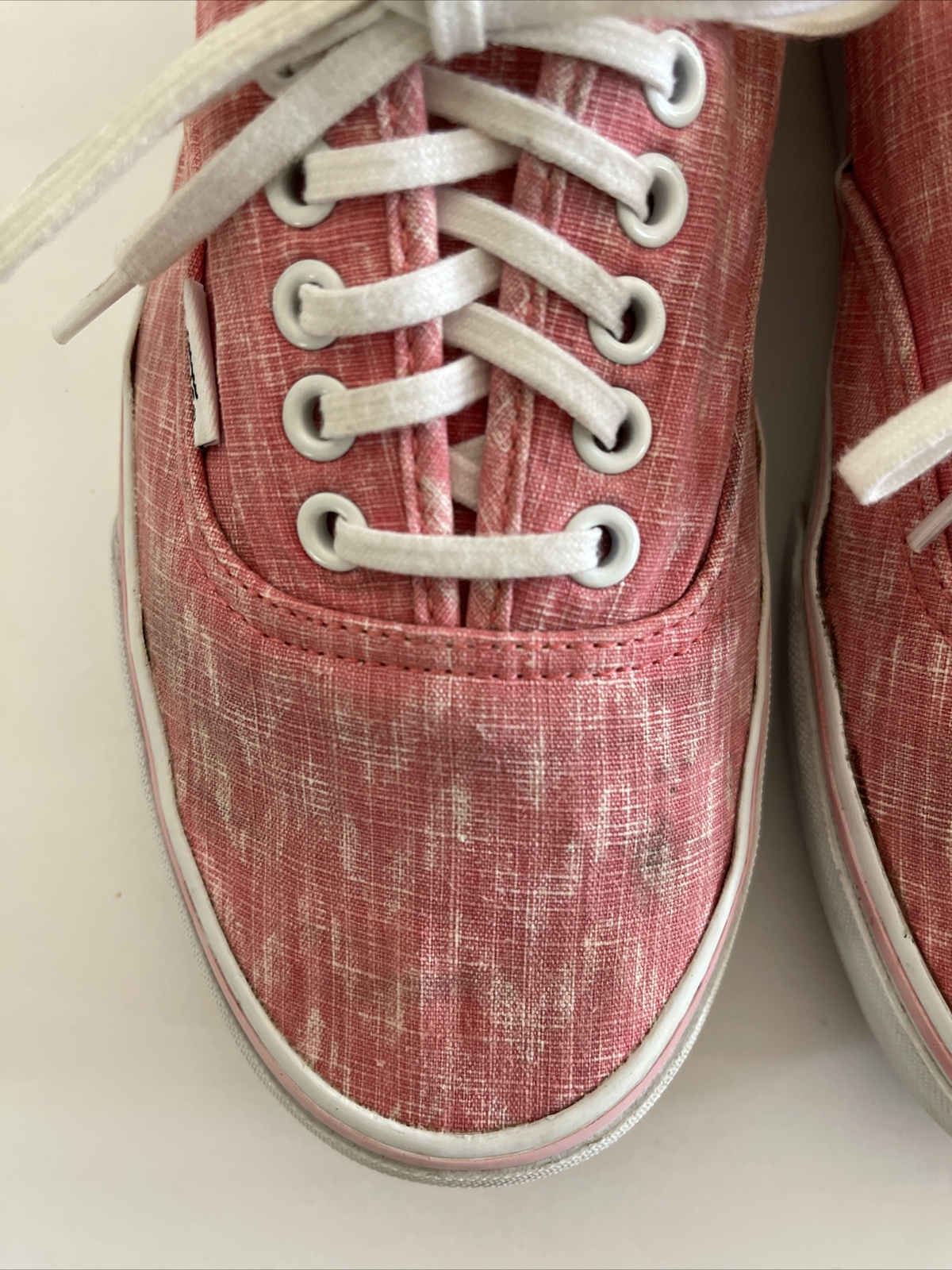 VANS Chevron Casual Low Top Shoes Pink Size W 10/ M 9.5