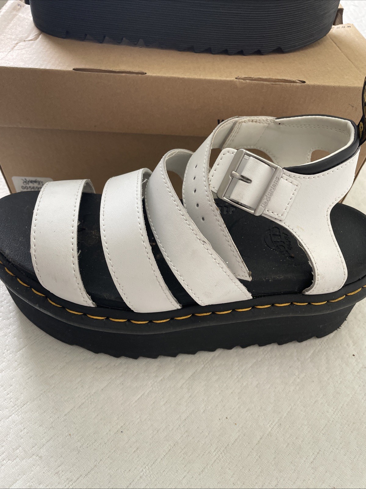 Dr Martens Blaire Quad White Hydro Leather Platform Sandals Strappy Women US 7