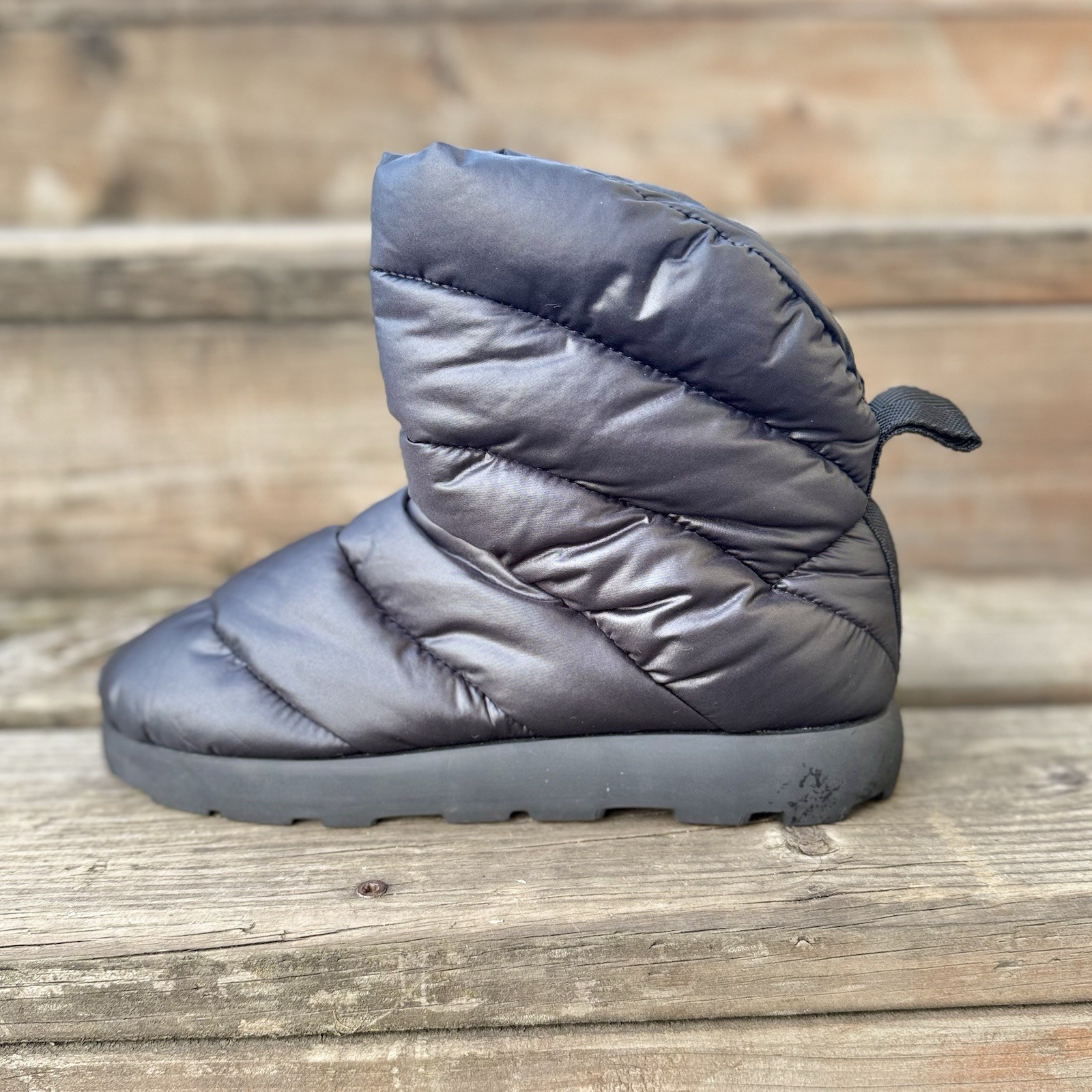 NEW Piumestudio Luna Black Pillow Ankle Puffer Boot Women’s Size 40 US 9