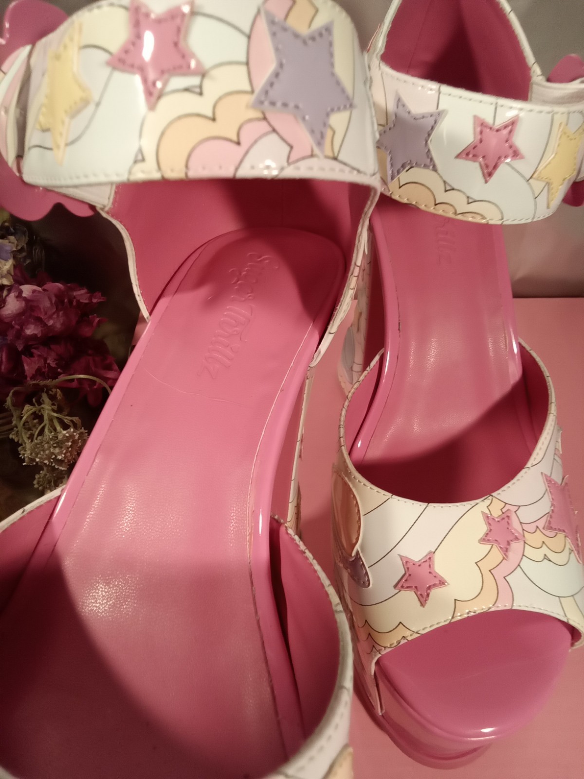 Sugar Thrillz GROOVY GALAXY Platform Heels – Size 9M ST21-138