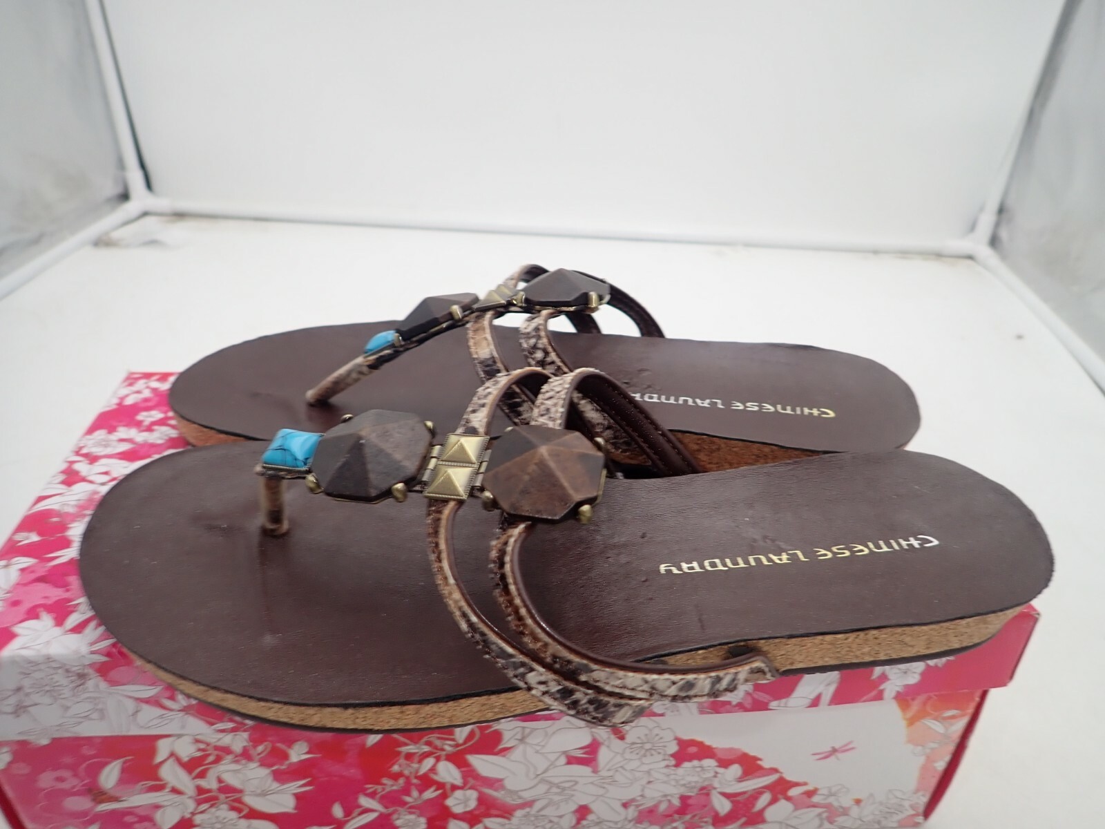 CL Flashpoint Viper Stone Design Thong Sandals Chinese Laundry choose your size