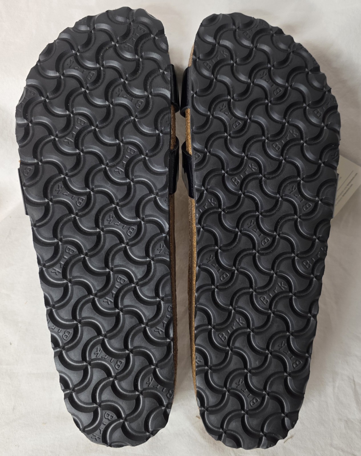 Birkenstock Almere Patent Criss-cross Fit Sandals 42EU/11US Women’s New w/o Box