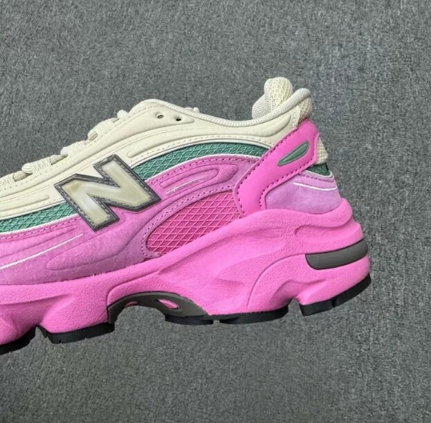 NB-1000 Pink M1000CSJ Men’s and Women’s Outdoor Sports Shoes – Super Comfortable
