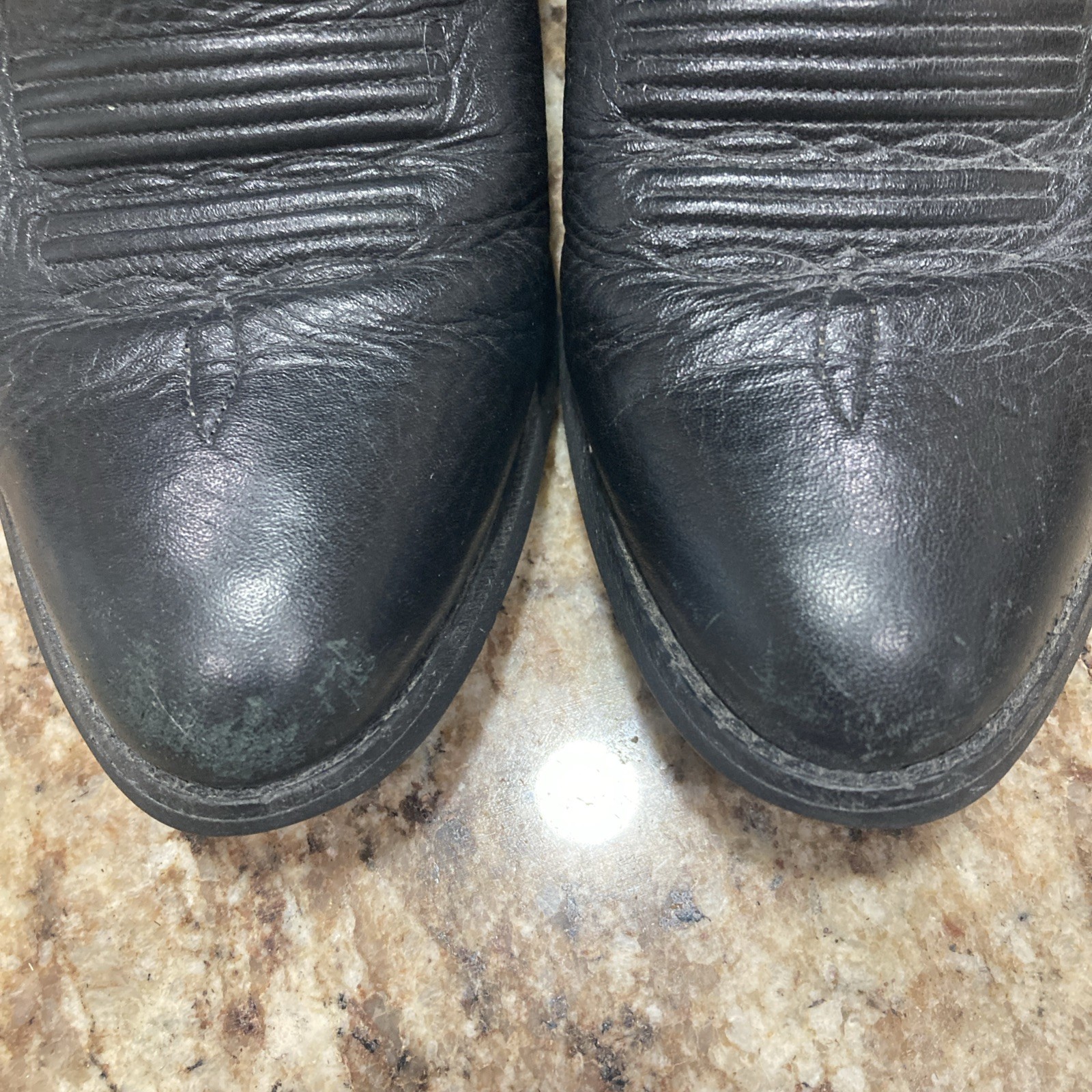 Ariat Woman’s Heritage R Toe Cowgirl Boots Black Leather Size 7.5C 10001037