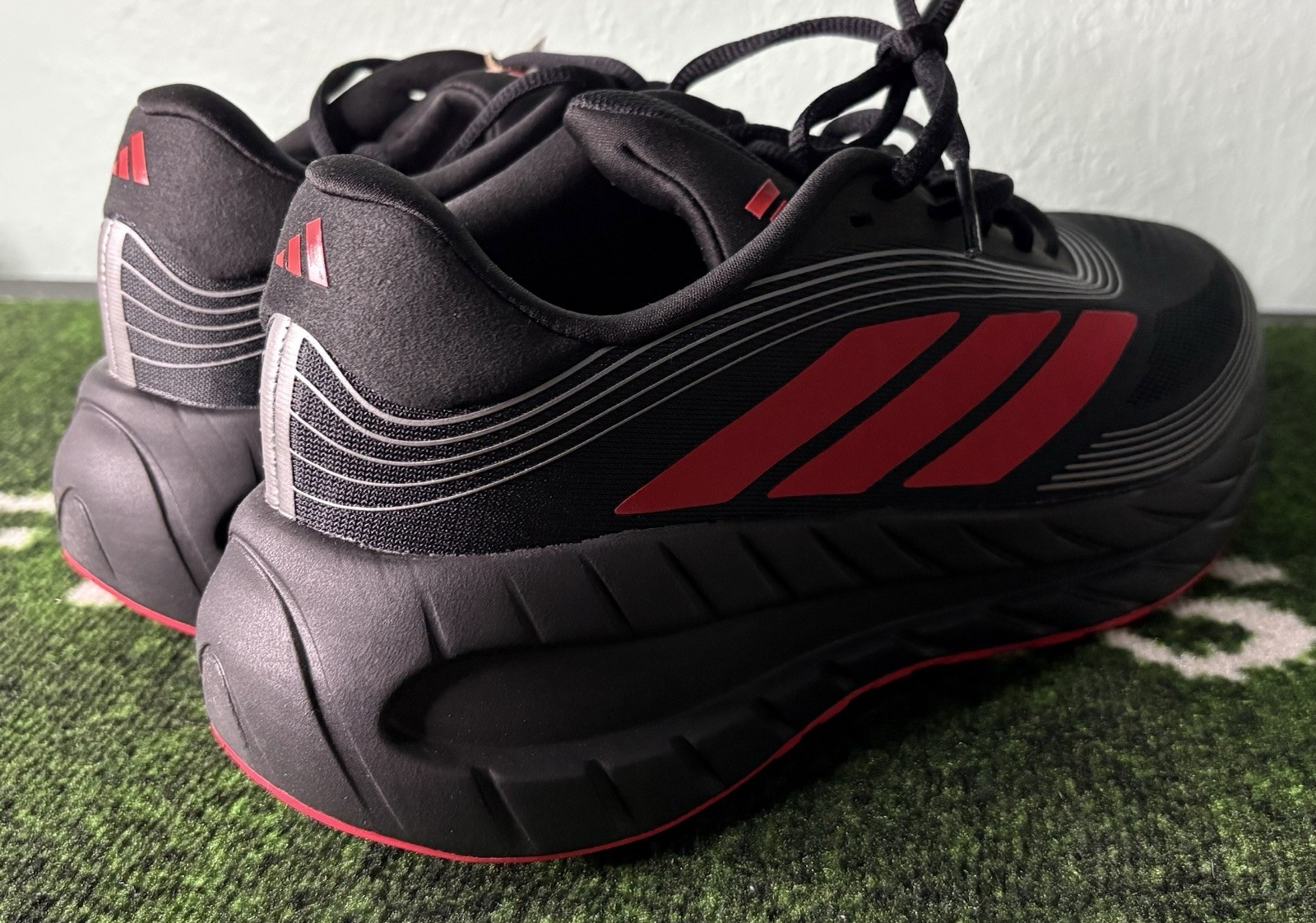 US Men’s 7.5/W 8.5 – Adidas Adipure Shift “Black Ruby” KI6233, Running Shoes