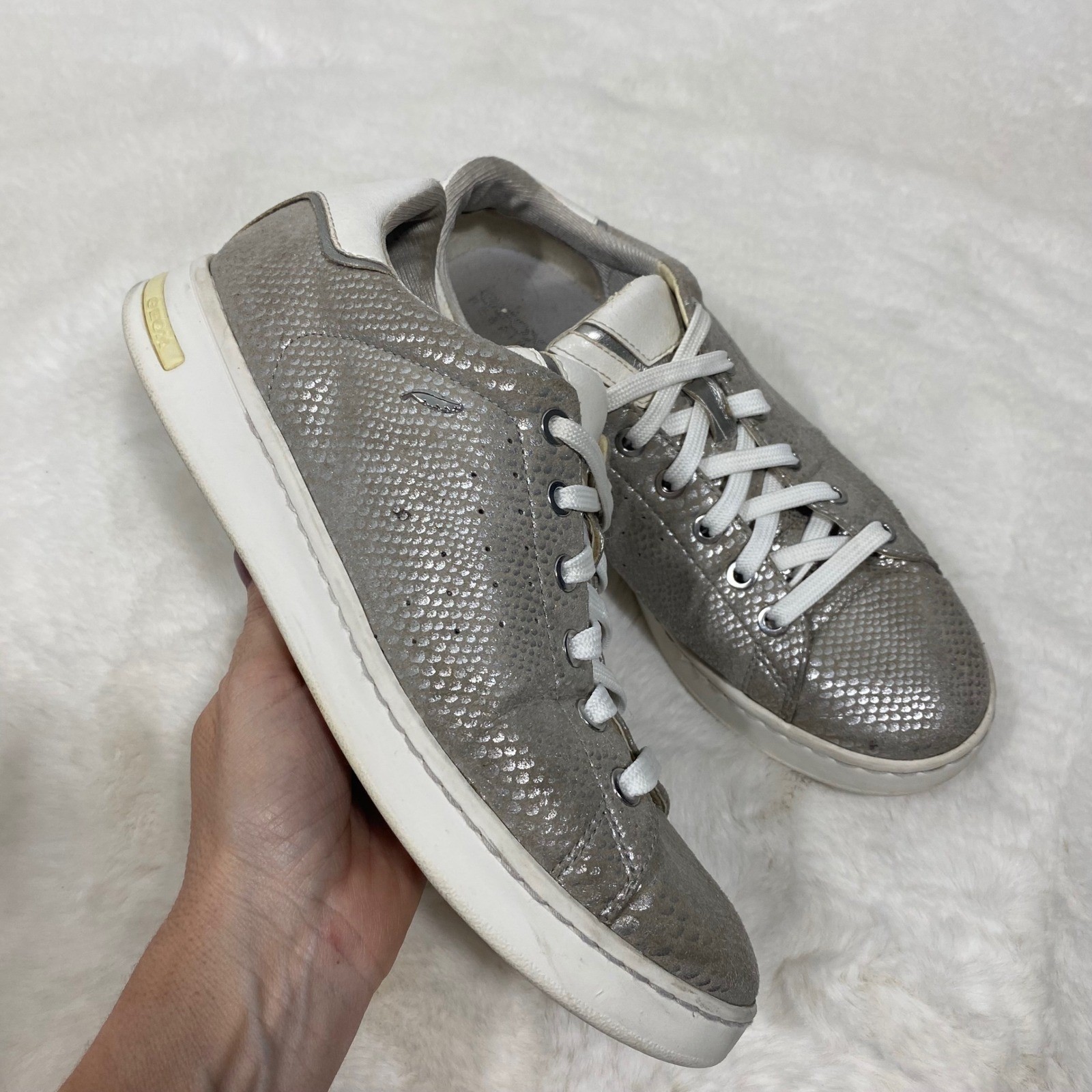Geox Silver Snake Embossed Leather Fashion Sneakers Casual Shoes Women’s 9