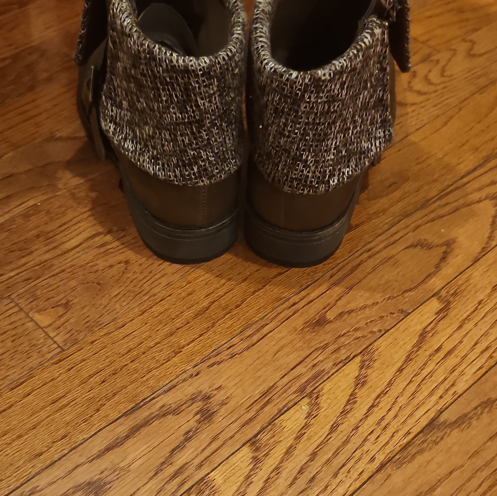 Rocket Dog Women’s Brown/Gray Ankle Booties Buckle Accents Side Zip Zipper