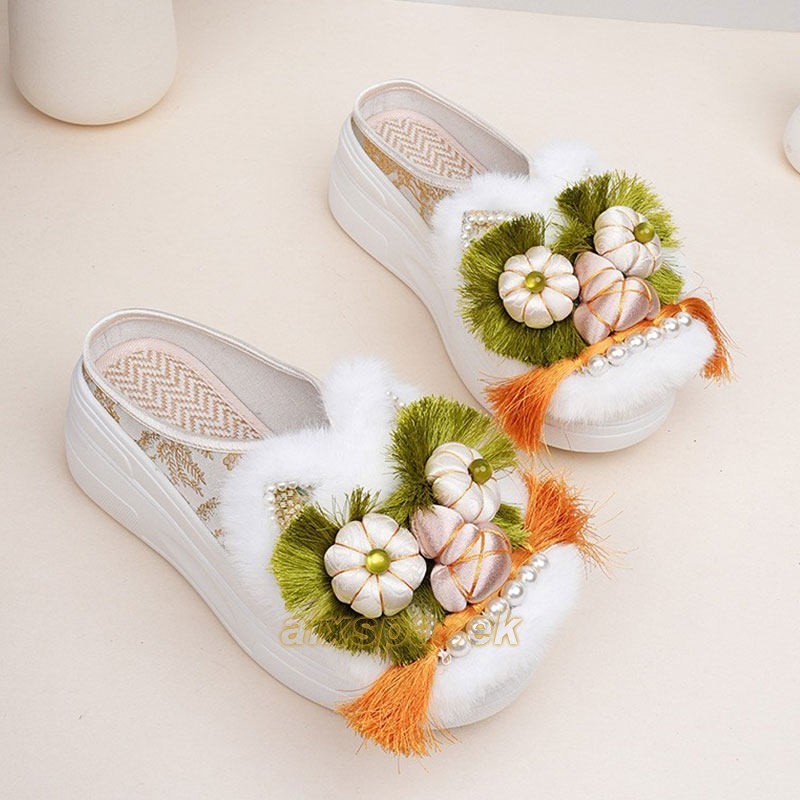 Chinese Handmade Embroidered Slippers Women Platform Mules Flats Cloth Shoes