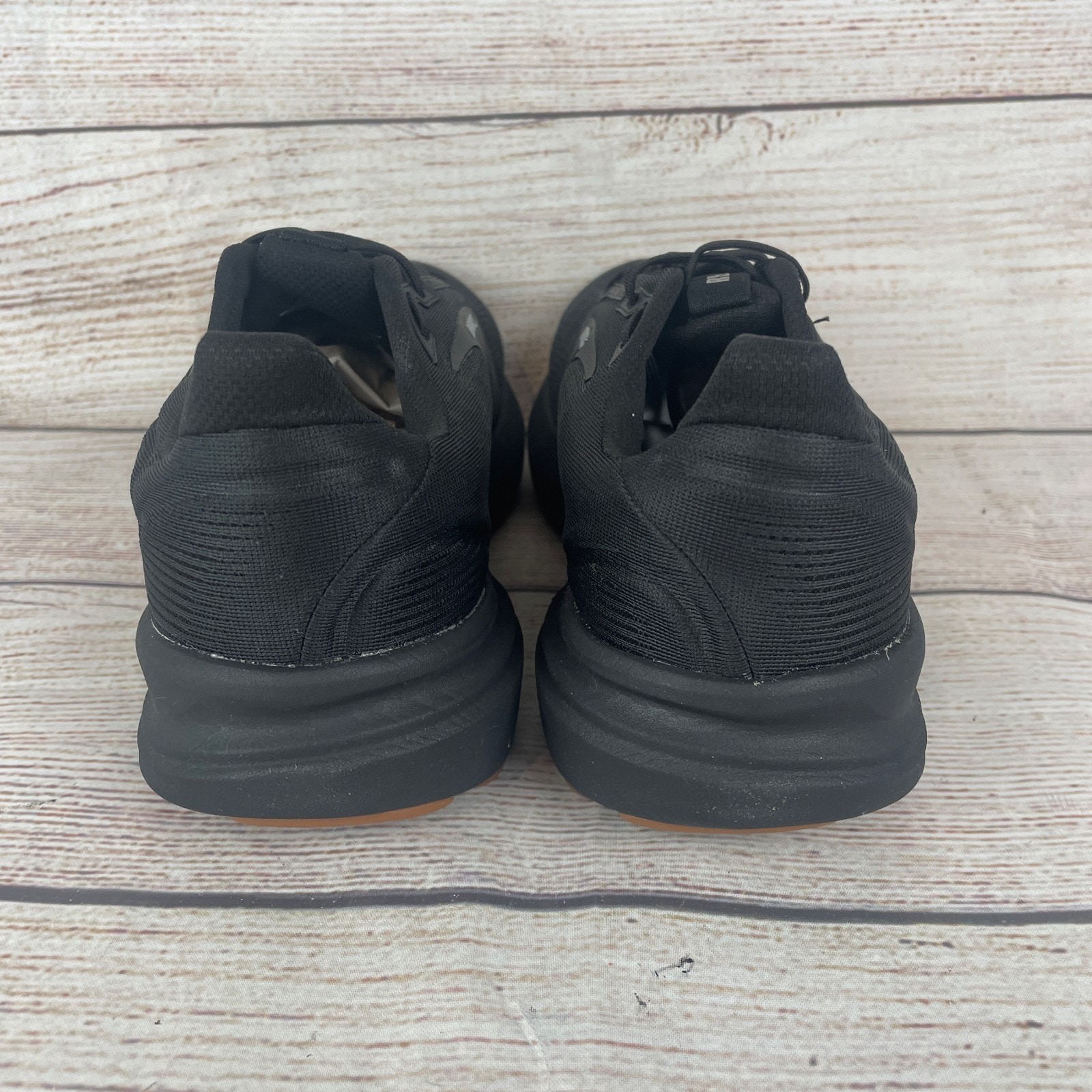 Brooks Revel 8 Womens Sz 9B Running Shoes Black All Black