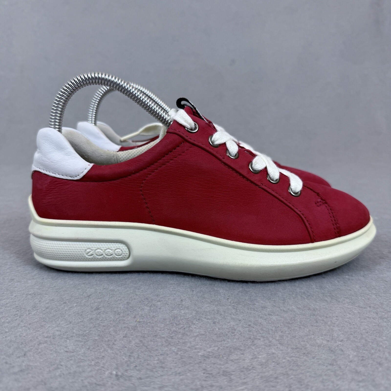 Ecco Shoes Soft 3 Women’s EU 37 / US 6-6.5 Red Nubuck Lace Up Platform Sneakers