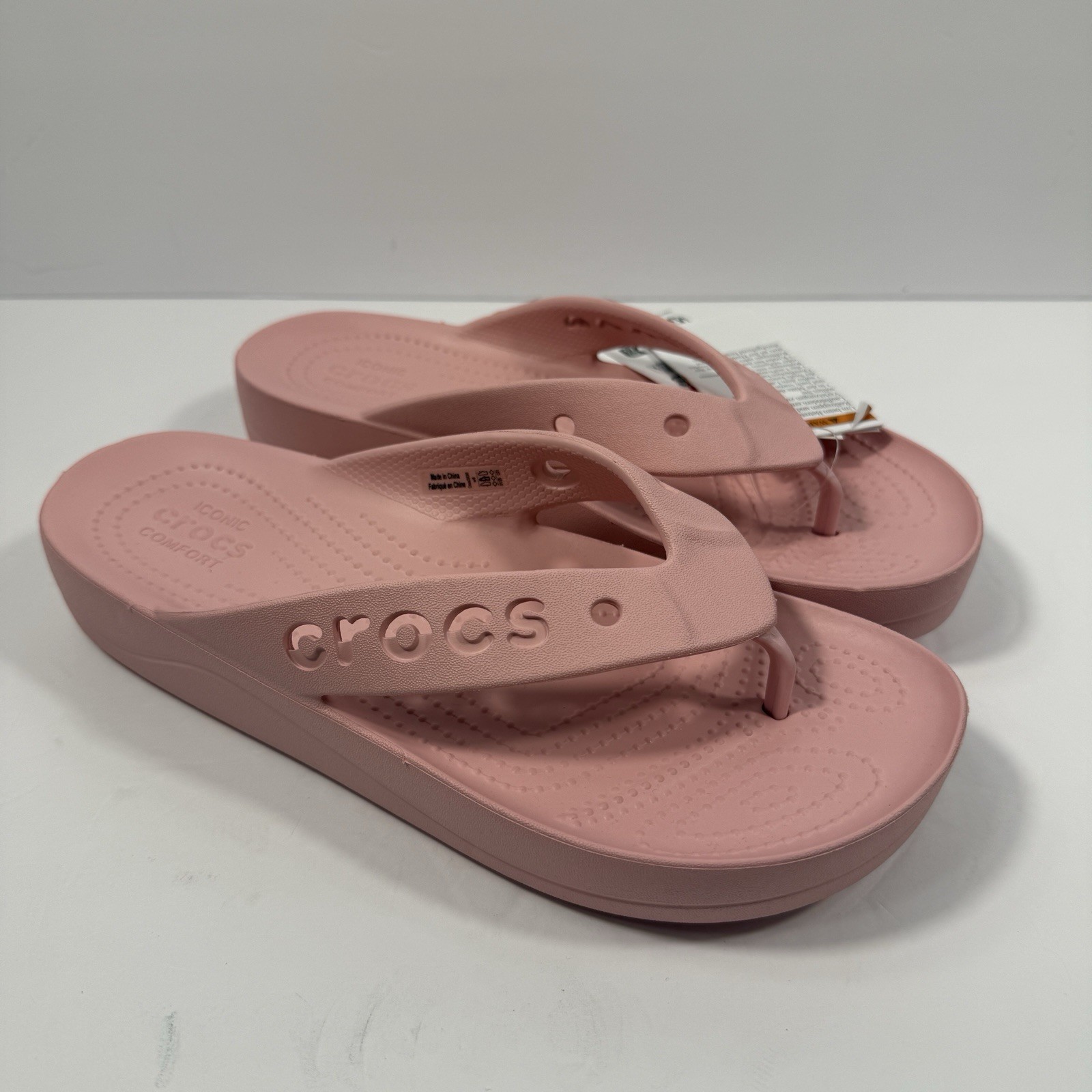 NWT Crocs Baya Platform Flip Pink Platform Flip Flops Womens 8 Iconic Comfort