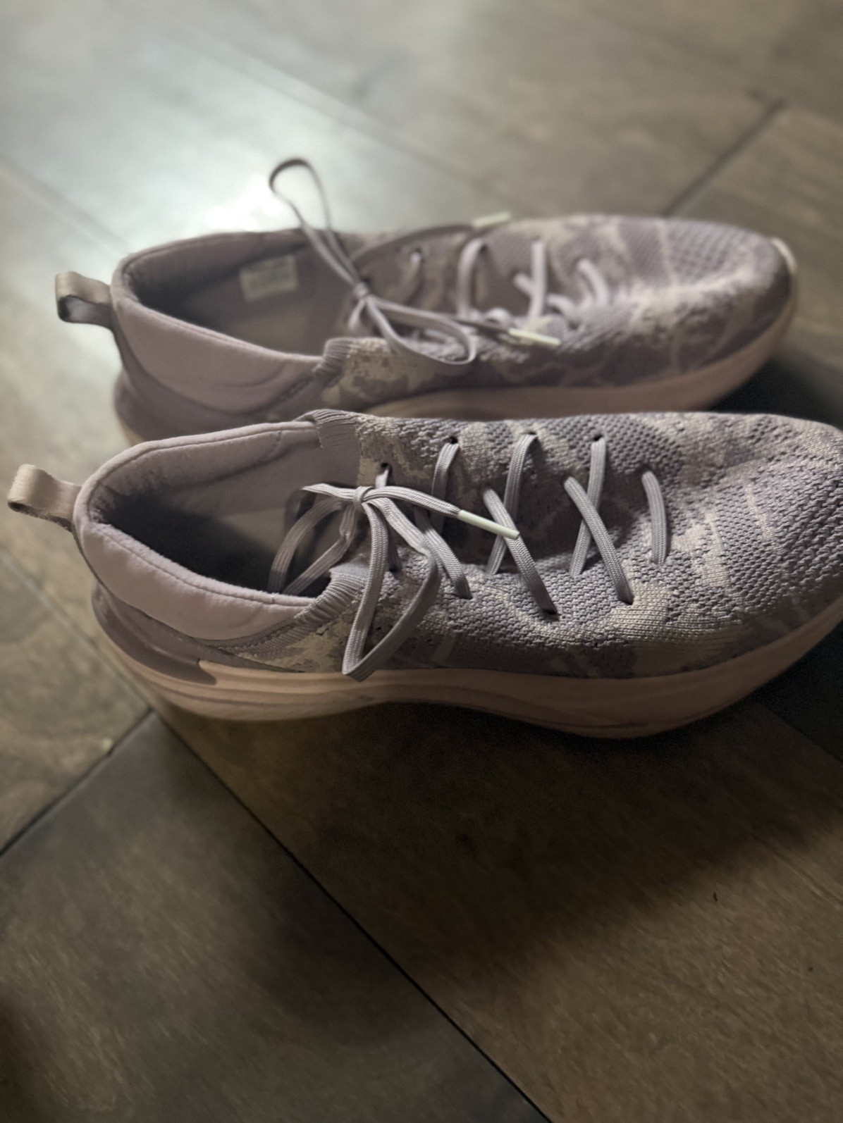 Sorel Explorer Blitz Purple Lace Up Sneakers Women’s Size 7.5 Knit Low Top