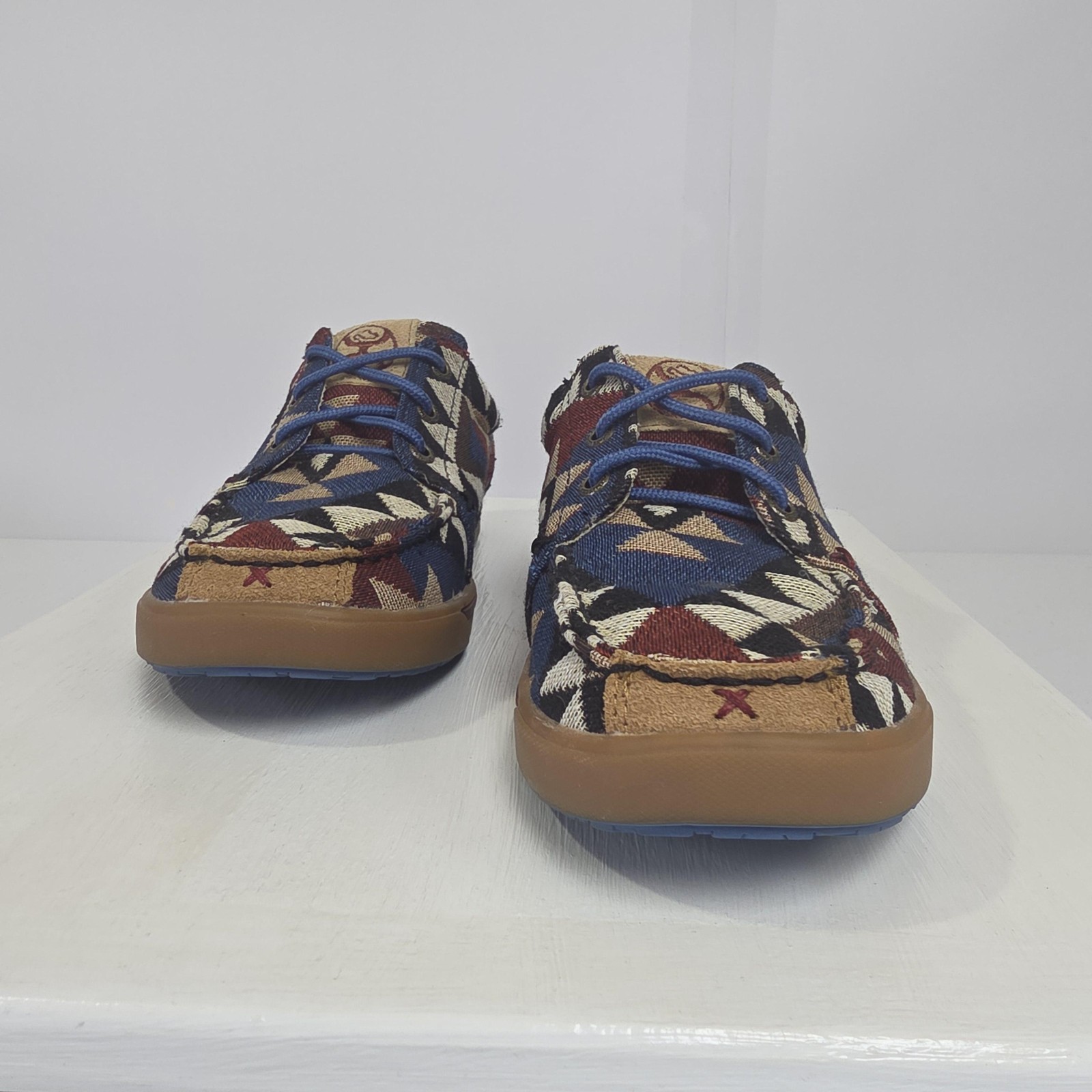 Twisted X Shoes Womens Size 7 Multicolor Geometric Lace Up Comfort Sneakers