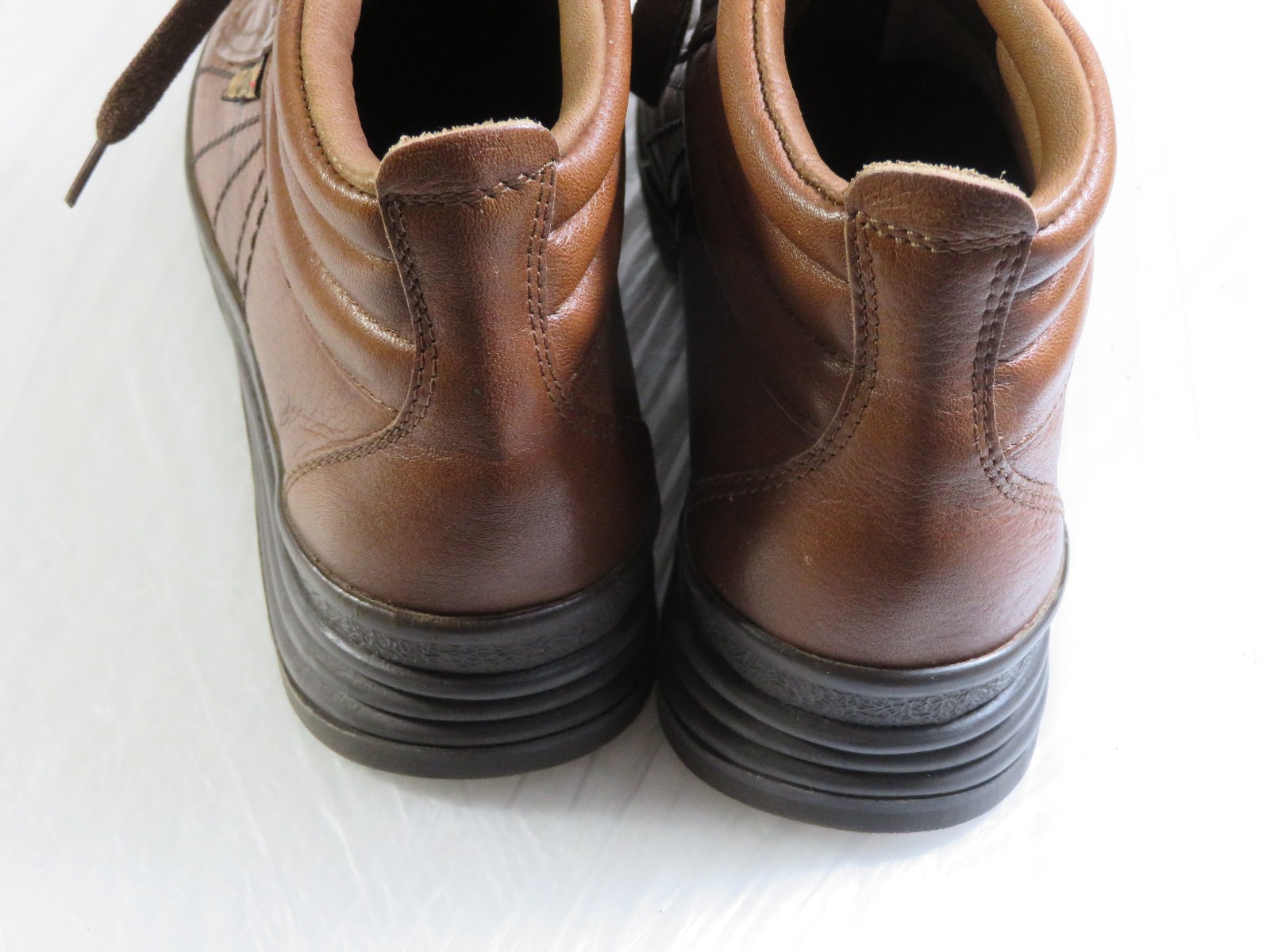 Mephisto trampolins cruiser Beauty NWOT Women’s walk trail Boots size 6M $355