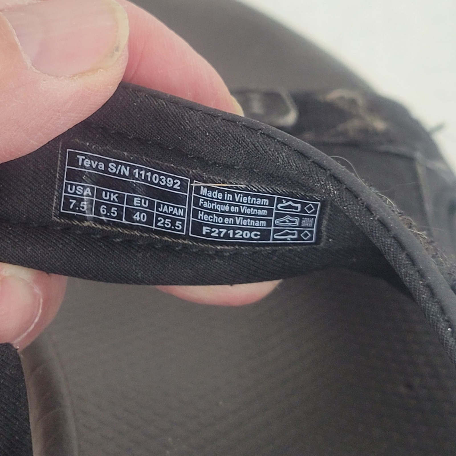 Teva Original Universal Sandals Black Size 7.5 Women’s 1110392 Used