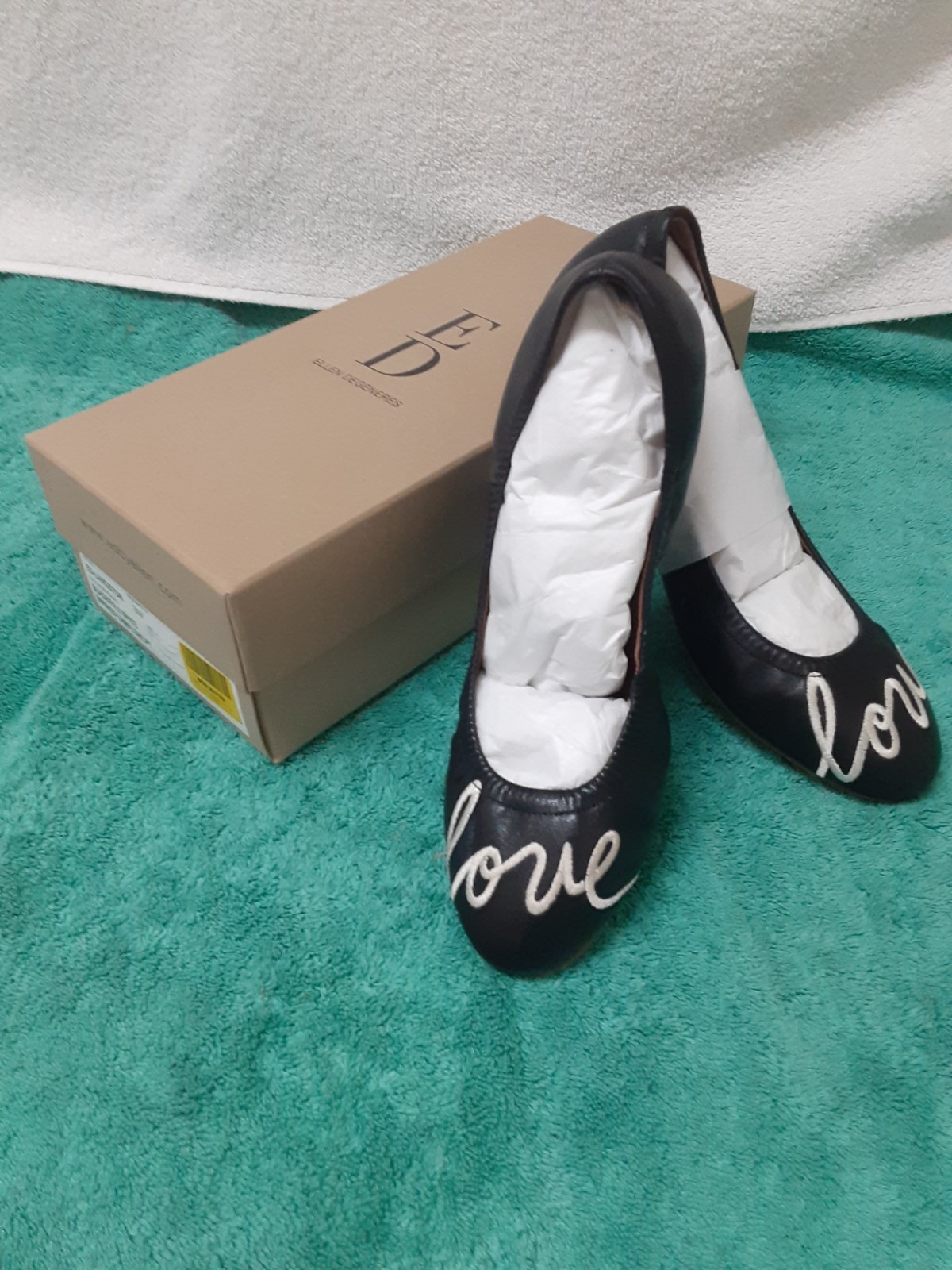 Ellen DeGeneres ED Langston LOVE Slip on Ballet Flats Shoes Washed Lamb 8 NIB