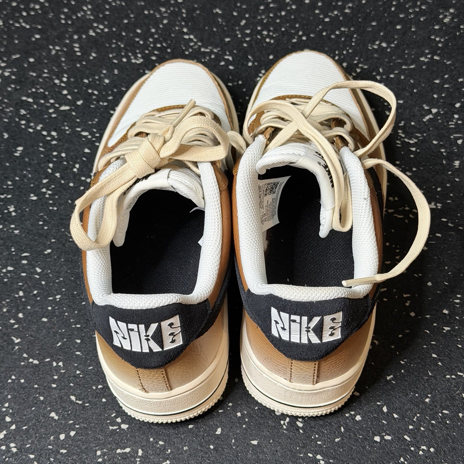 NIKE Womens Air Force 1 Low ’07 Ale Brown Sanddrift Sneakers Size 8.5