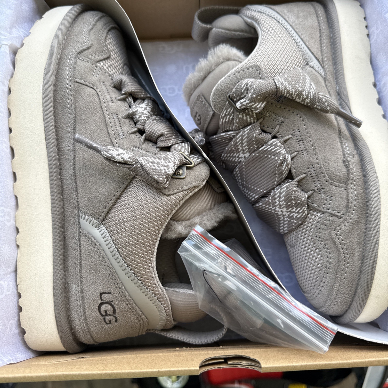 Ugg W Lowmel Smoke Plume Size 7
