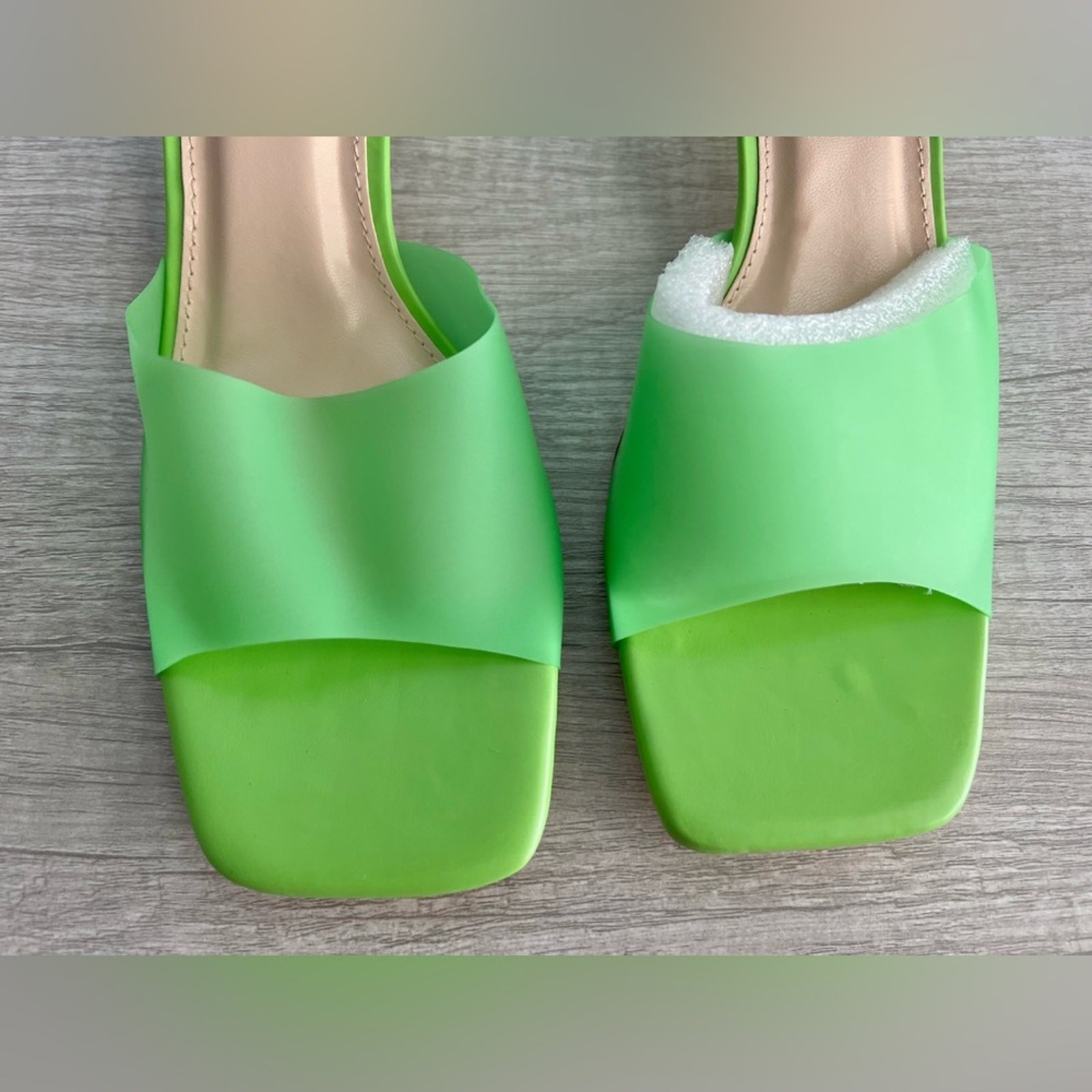 Journee Collection Jaydin Tru Comfort Foam Slip On Block Heel Sandals Size 8