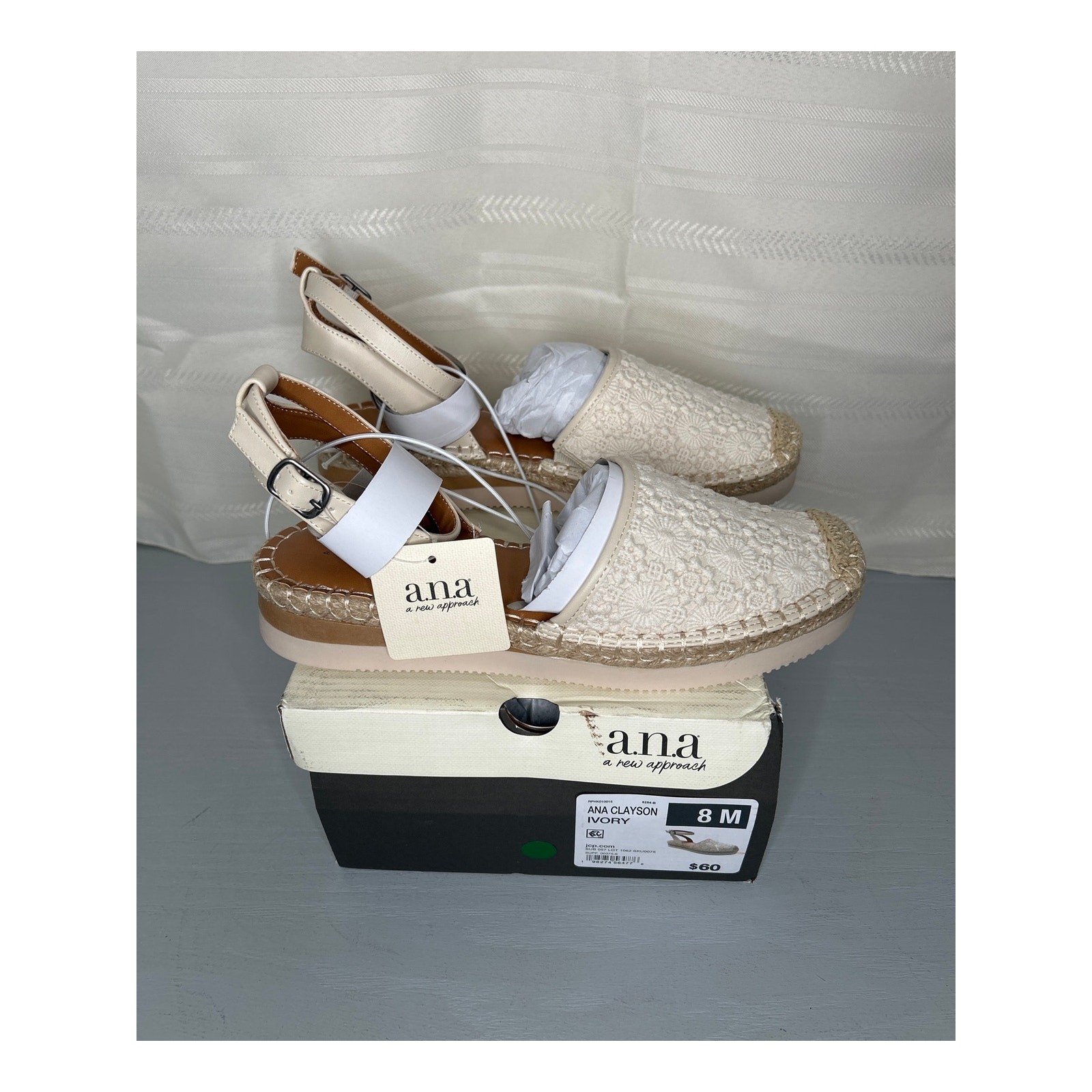 a.n.a Clayson Espadrille Wedge Sandal Ivory Size 8 M Open Toe Slip-On Summer