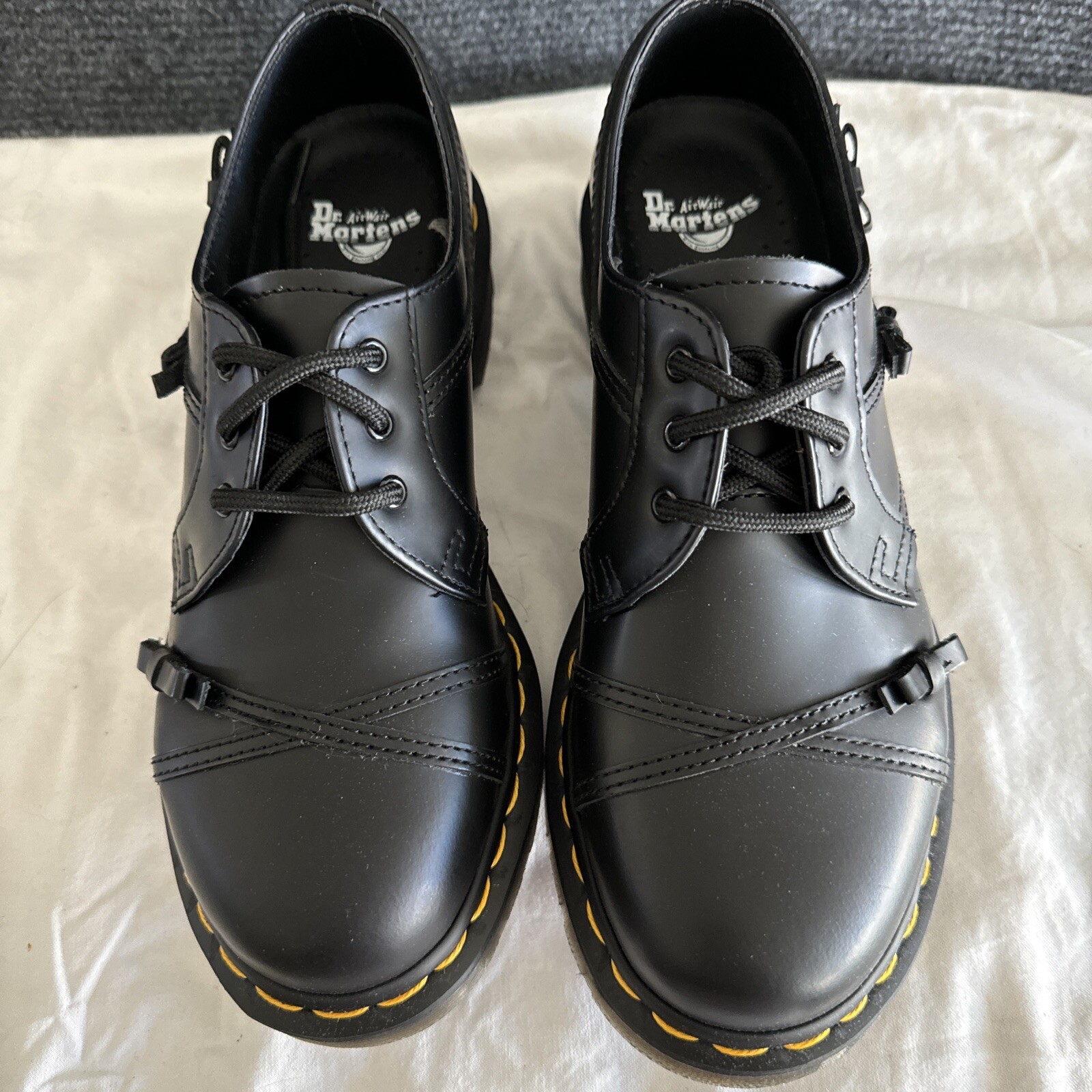 Doc Martens 1461 Black Oxford, With Bows, New, Woman Left Size 8, Right Size 7