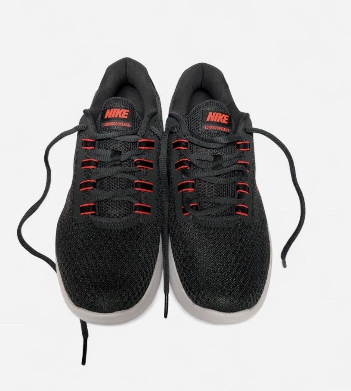 Nike Women’s Lunar Converge Running Sneakers, size 8.5 (US) Brand New w/Box