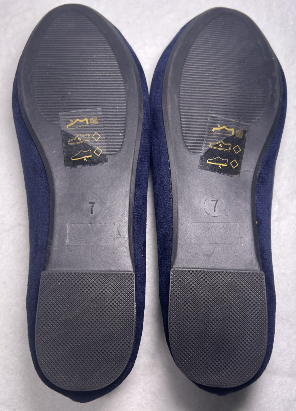 MUSSHOE Women’s Size 7 NAVY BLUE Slip-on Flats Round Toe Soft & Comfortable NEW