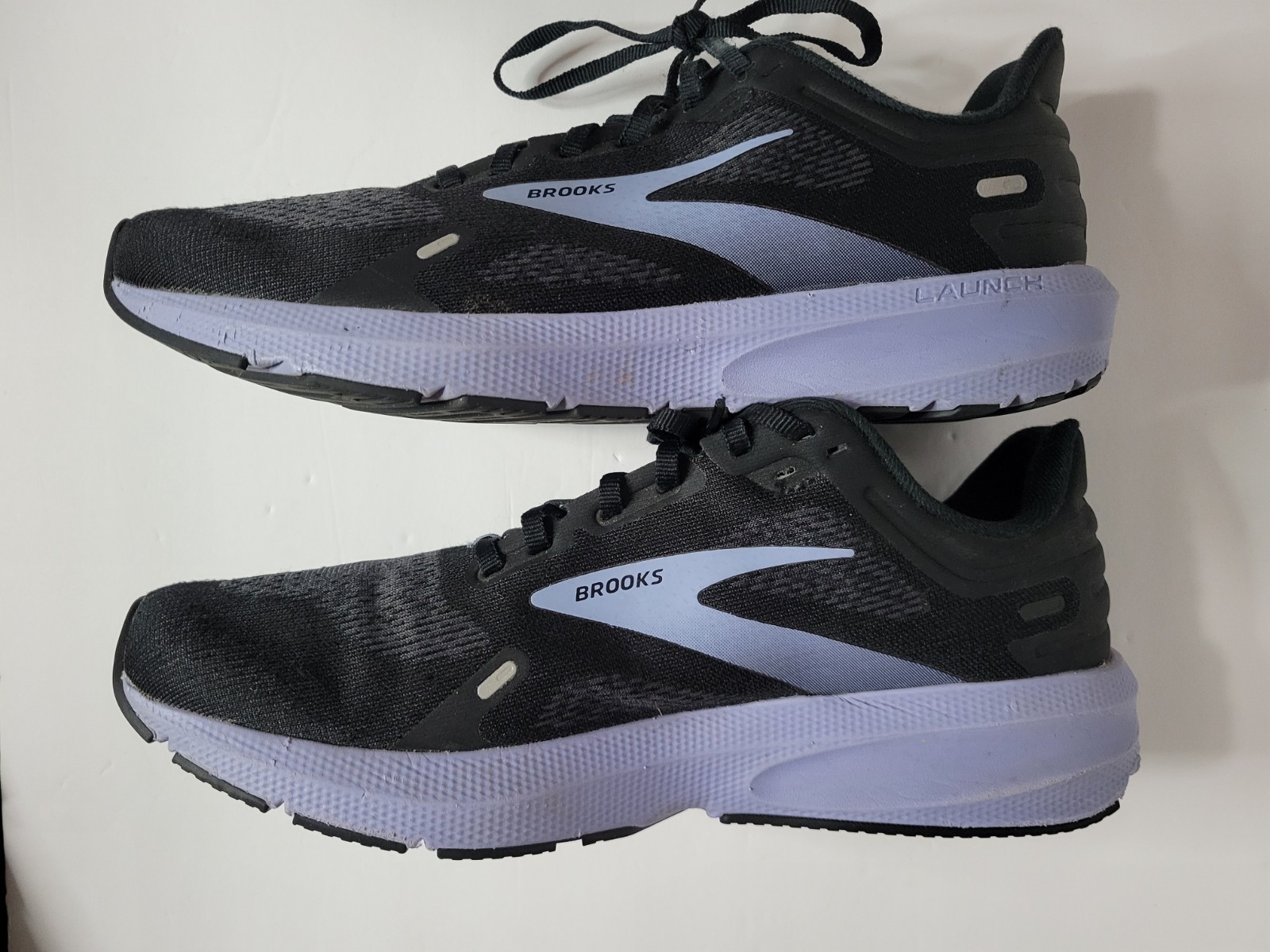 Brooks Launch 9 Women’s Size 11B Black Lavender Running Shoes 1203731B060