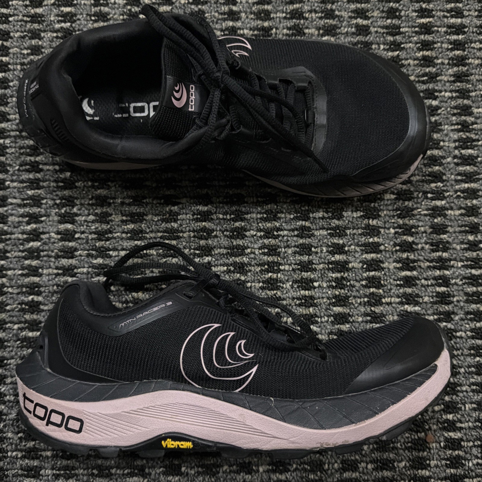 Topo Athletic MTN Racer 3 Womens Shoes Size 8 Black Mauve Trail 5mm Drop