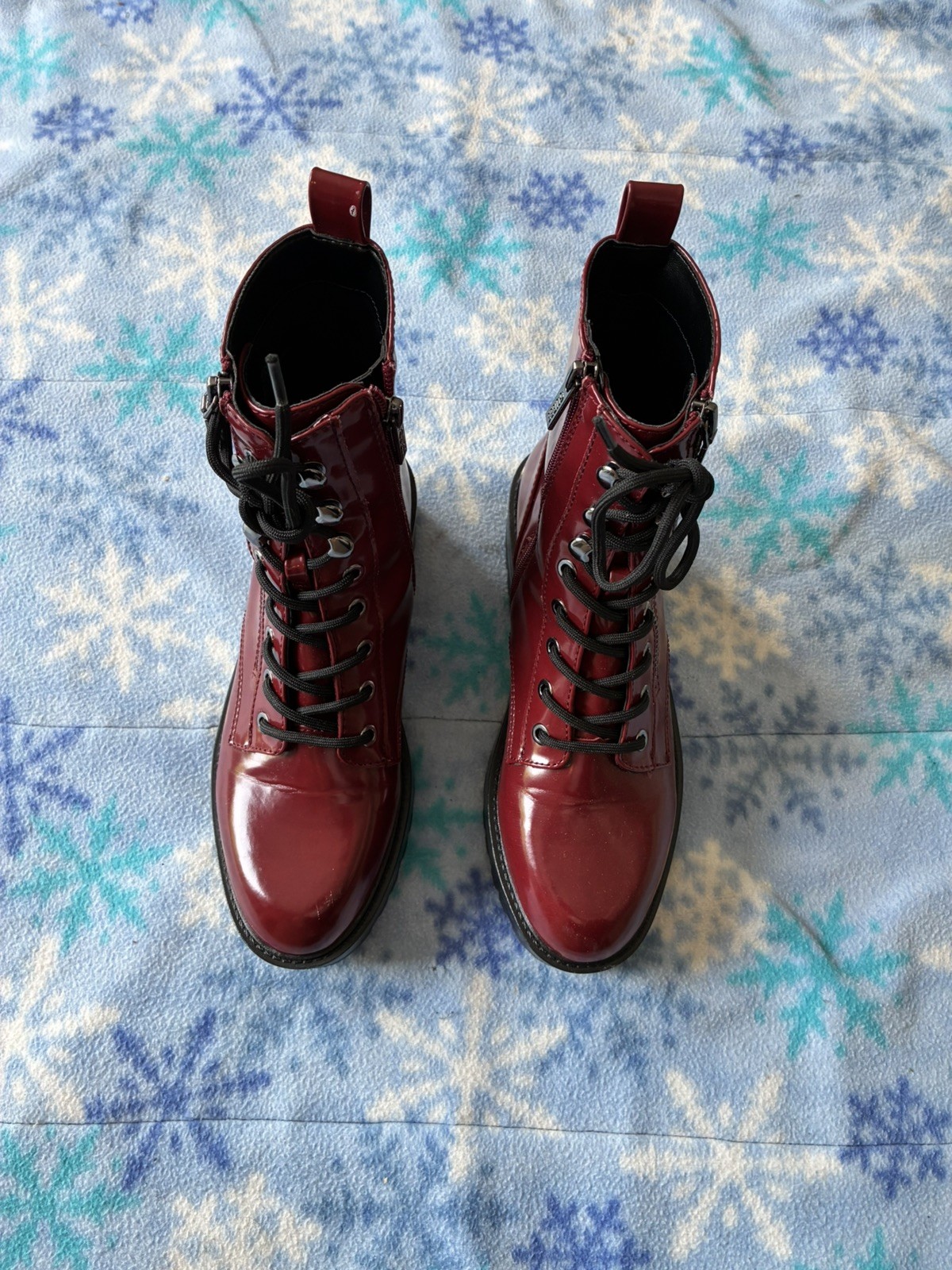 Guess Red Faux Leather Combat Boots Size 7.5 New!