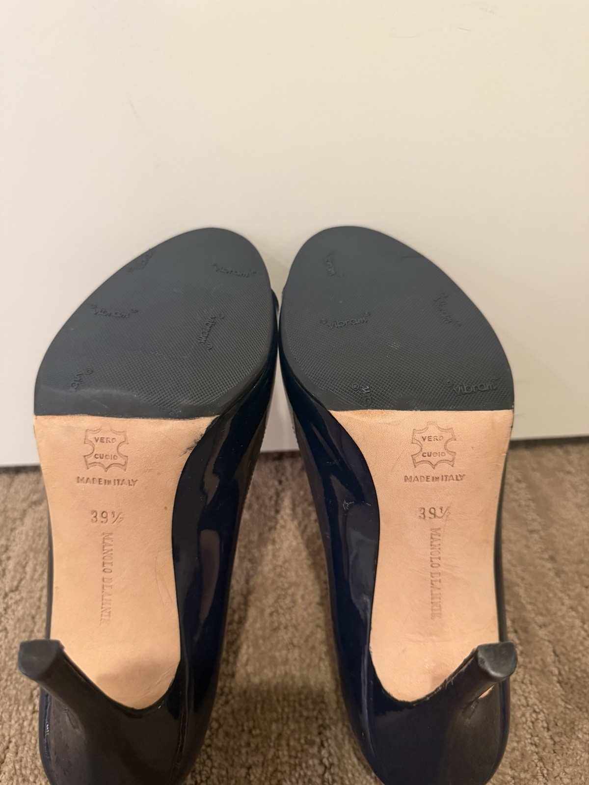 Manolo Blahnik Navy Patent Leather Open Toe Beaded Pumps Heels EU 39.5