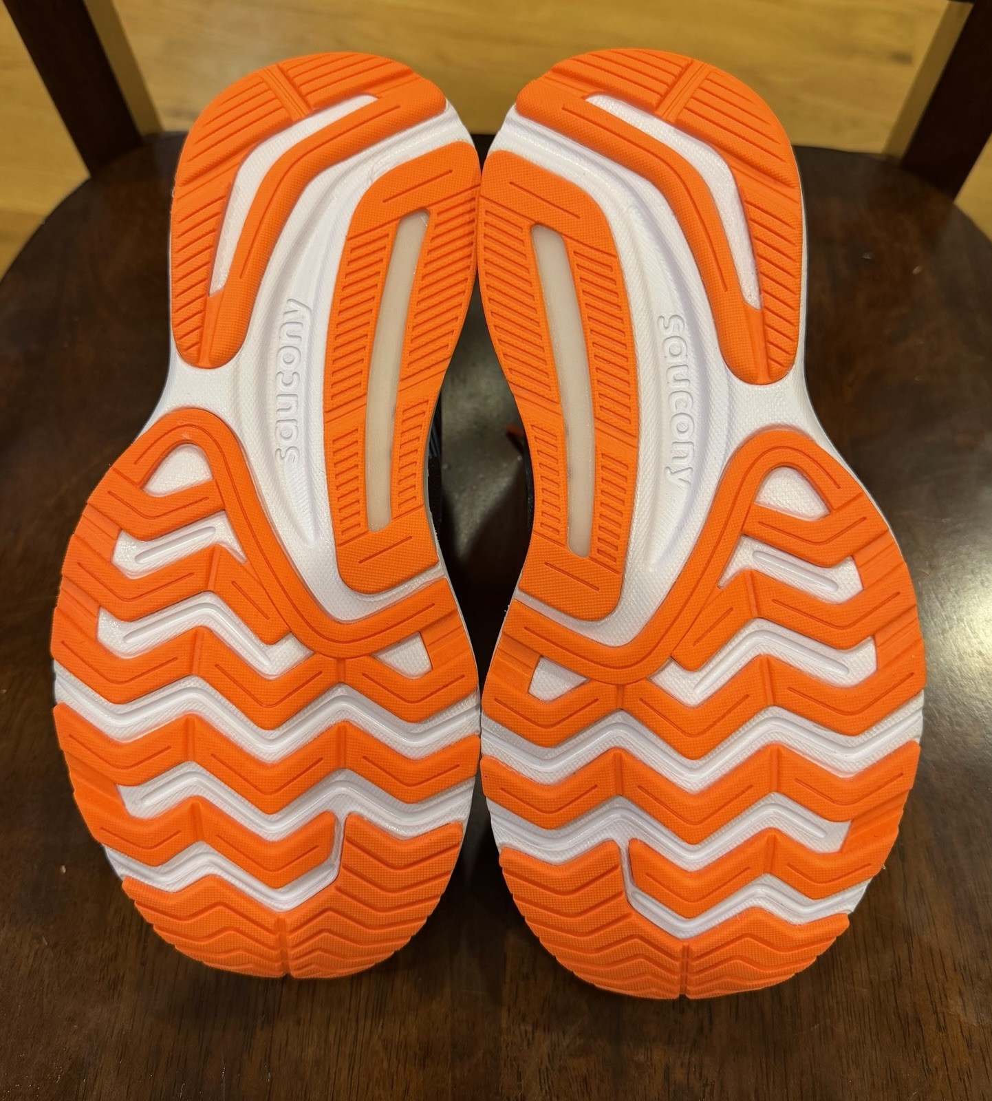 Size 5 – Saucony Guide 14 Future M