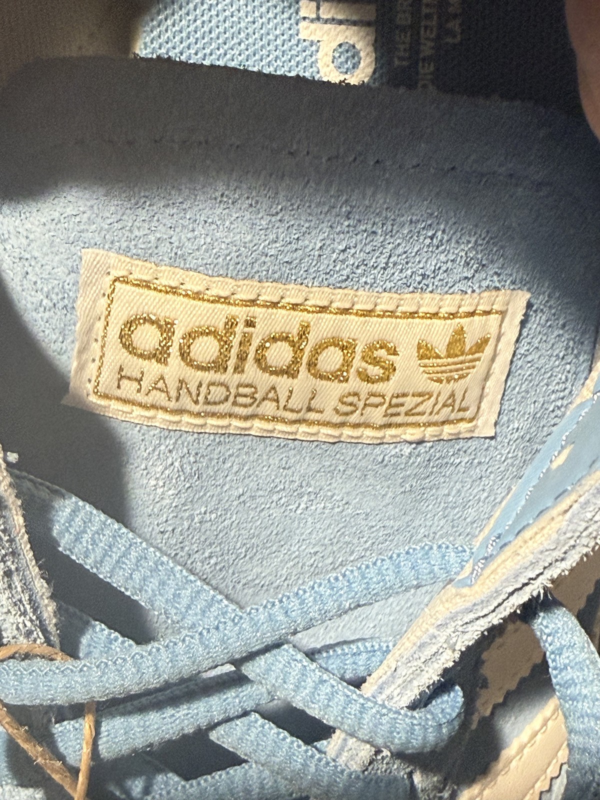 Adidas Handball Spezial – Light Blue/White/Gum – Women’s 11