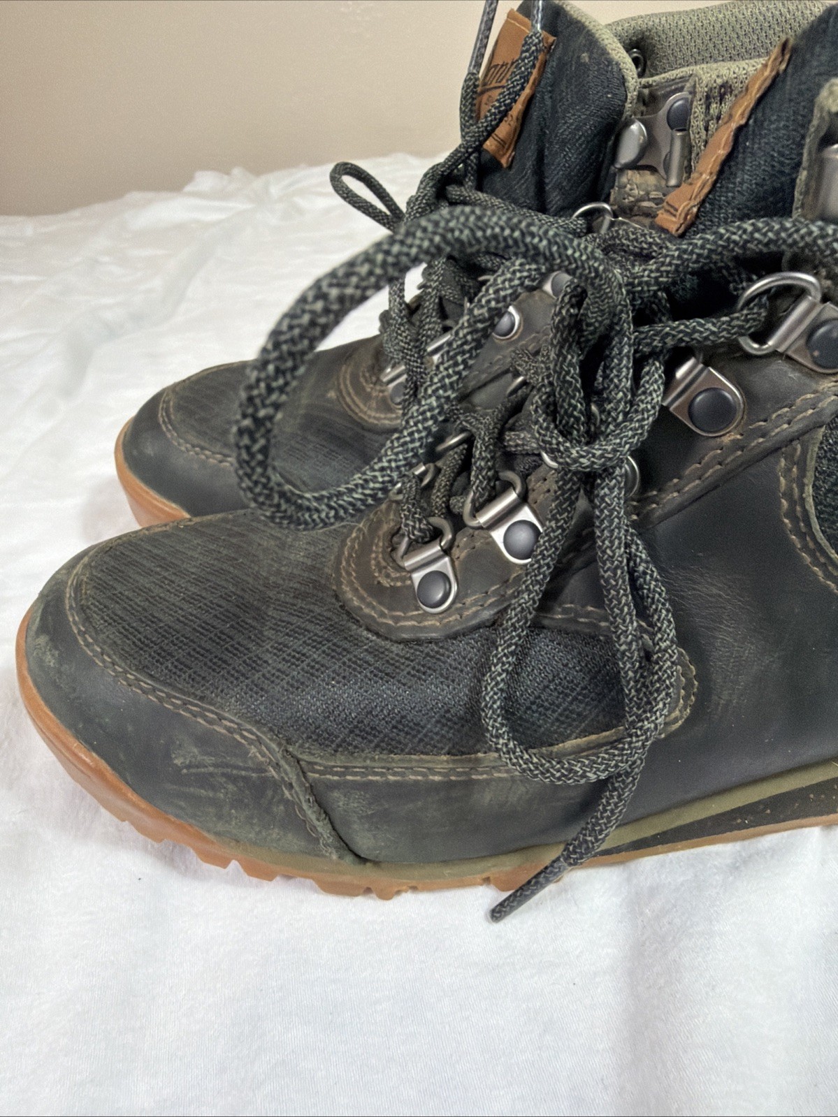 Danner Jag Mid Night Boots Womens 7 Black Leather/Mesh Hiking Trail Waterproof