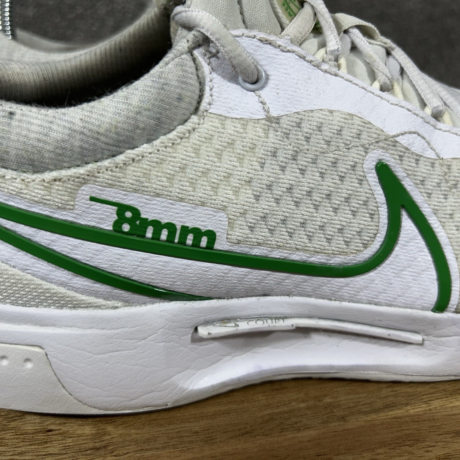 Nike Court Air Zoom Pro 8mm DV3285-103 Women’s Size 7.5 White Green Shoes Used