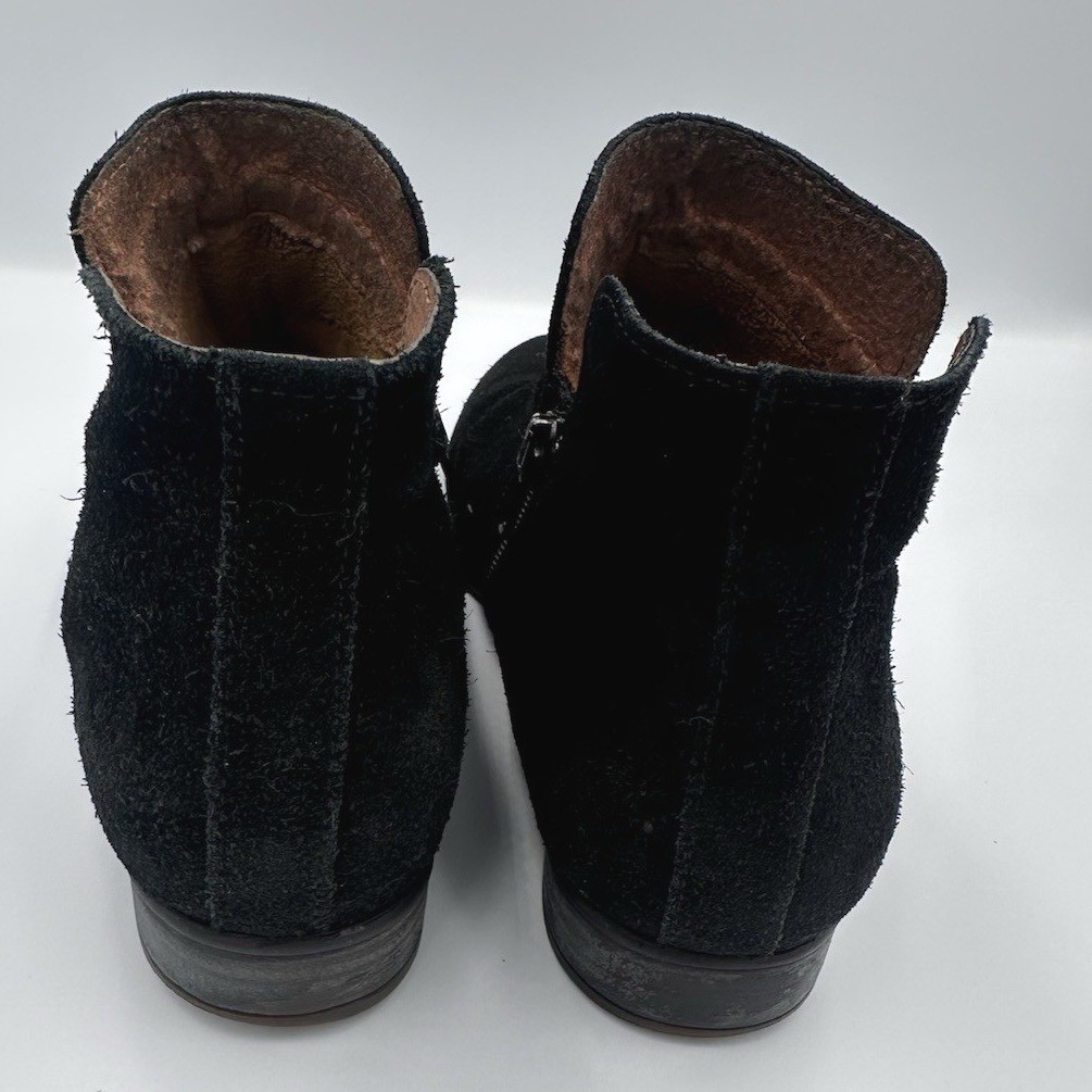 Eric Michael Suede Leather Zip Ankle Isabella Boots Womens Size 37 Black Comfort