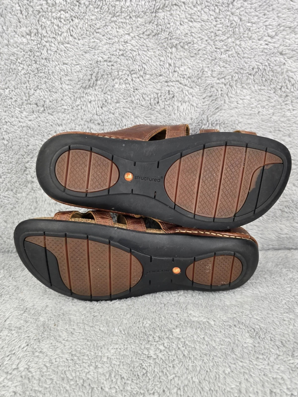 Women’s Clarks Unstructured Brown Sandals Shoes 9