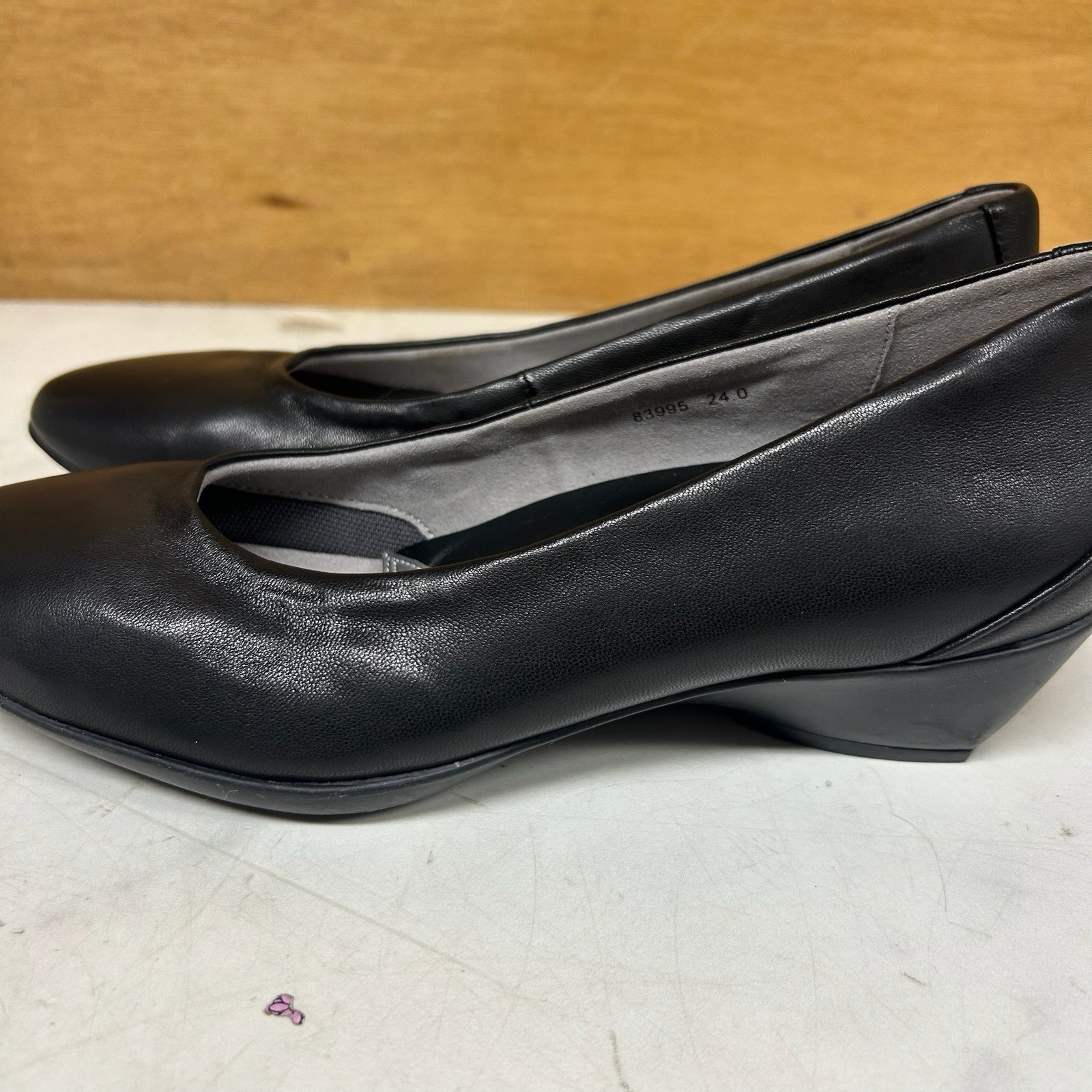fitfit Women’s Low Heel Black Pumps Size 24.0cm With Box Shoehorn Used
