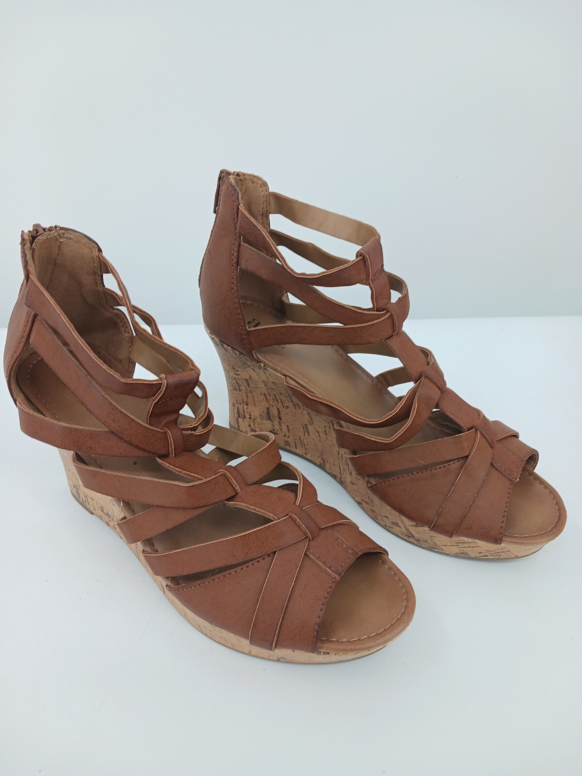 A New Approach Women Heel Brown 10 Strappy Sandal Wedge High Zip 057-6018