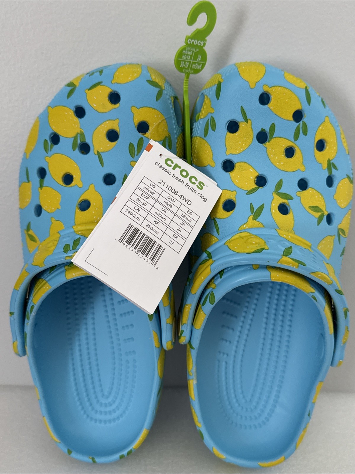 Crocs Classic Fresh Fruits Clog Lemons Womens 8 Blue / Yellow / Tinted Glass