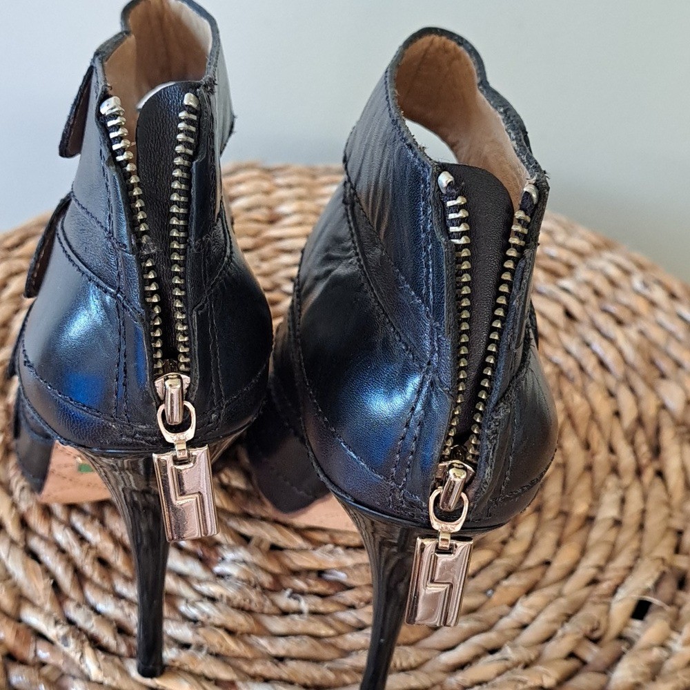 Lamb Womens Luxury Designer Black Leather Stileto Caged 4.75″ Heels S-8