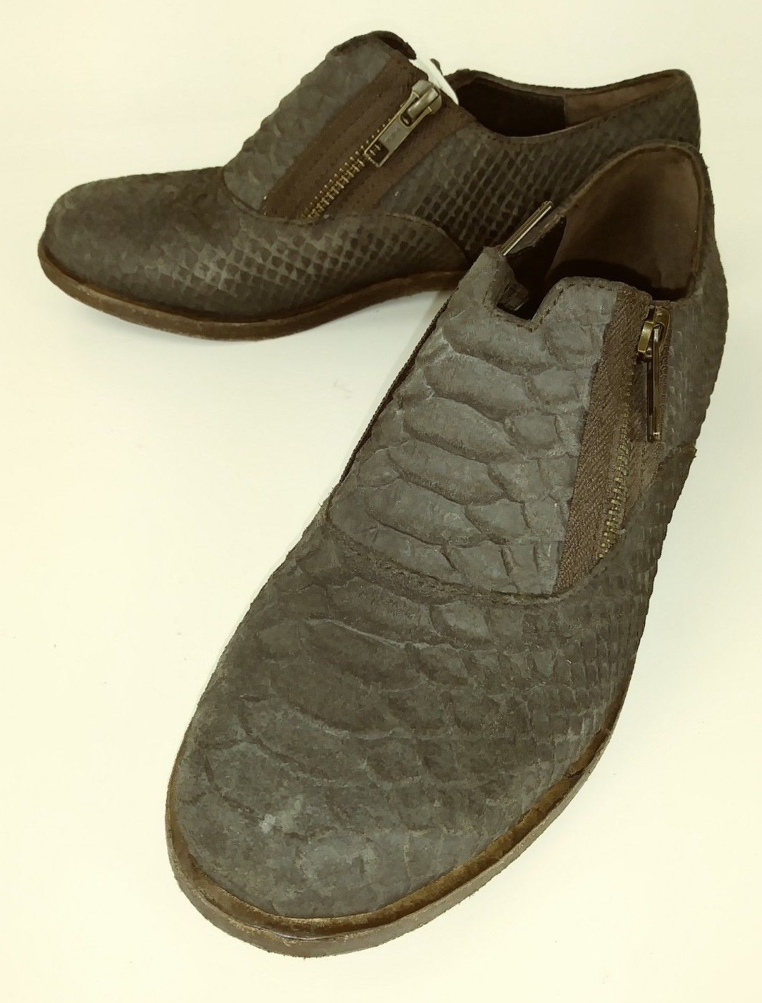 NEW Free People Womens Loafers US 6/6.5 EU 36 Brown Suede Reptile Embossed 2341