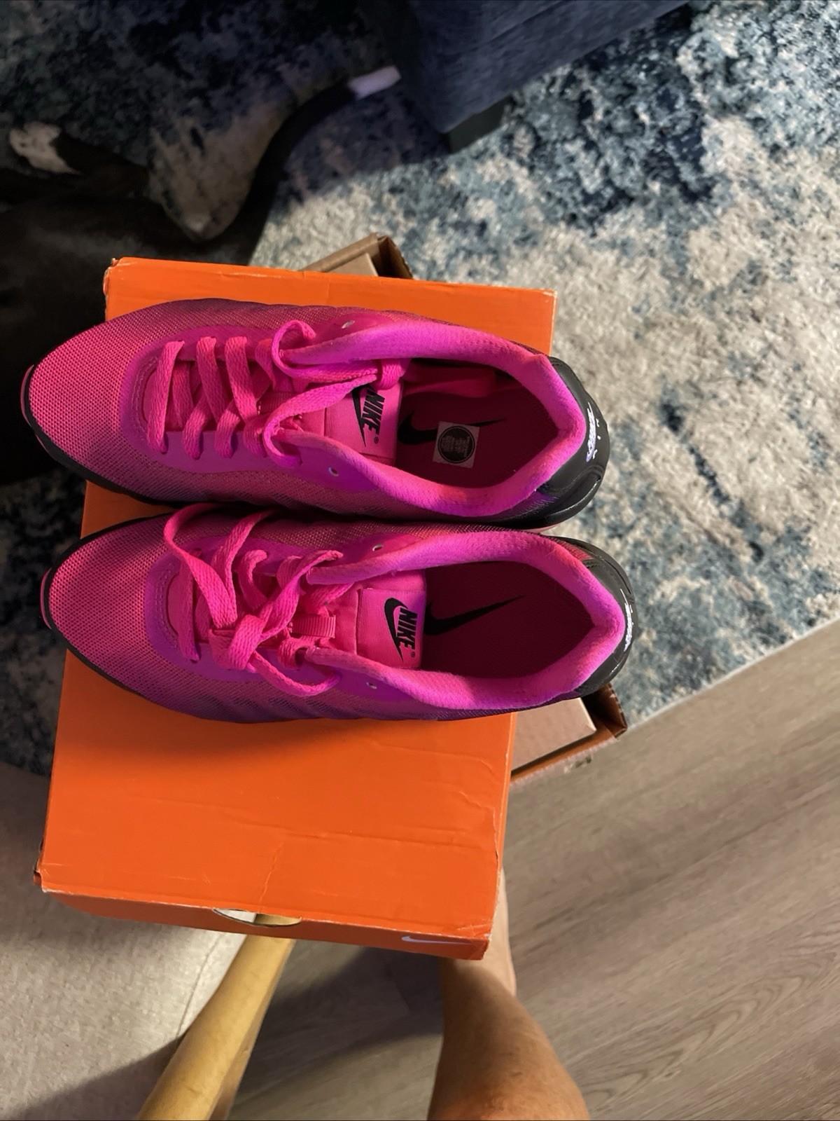 Size 6 – Nike Air Max Invigor Print Black Pink Flash