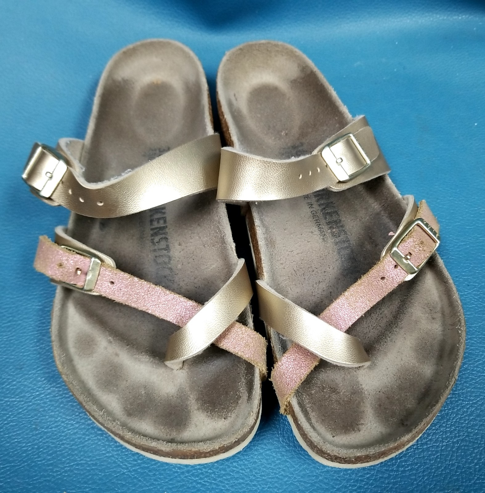 Birkenstock Mayari Sandals Iridescent Pink Gold Straps Germany WOmen’s SZ 5.5-6
