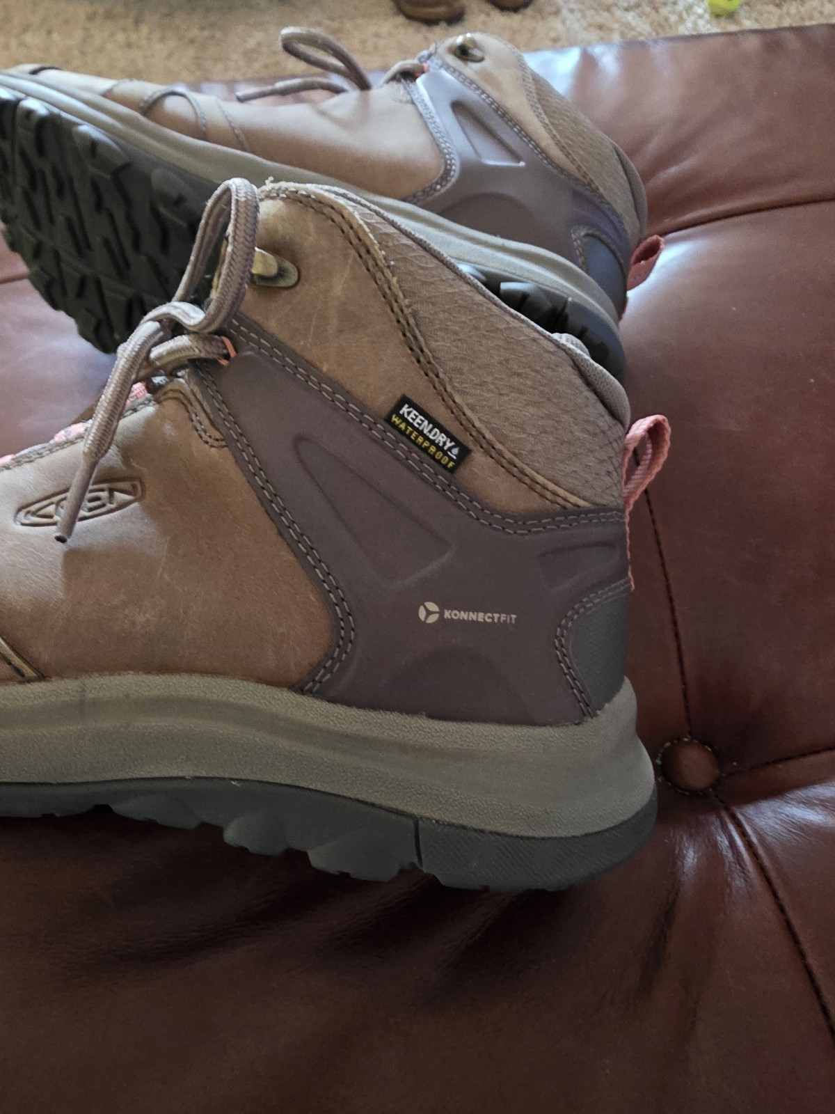 BRAND NEW-Keen Terradora II Leather Mid WP – Size 10 Women’s – Brindle/Redwood